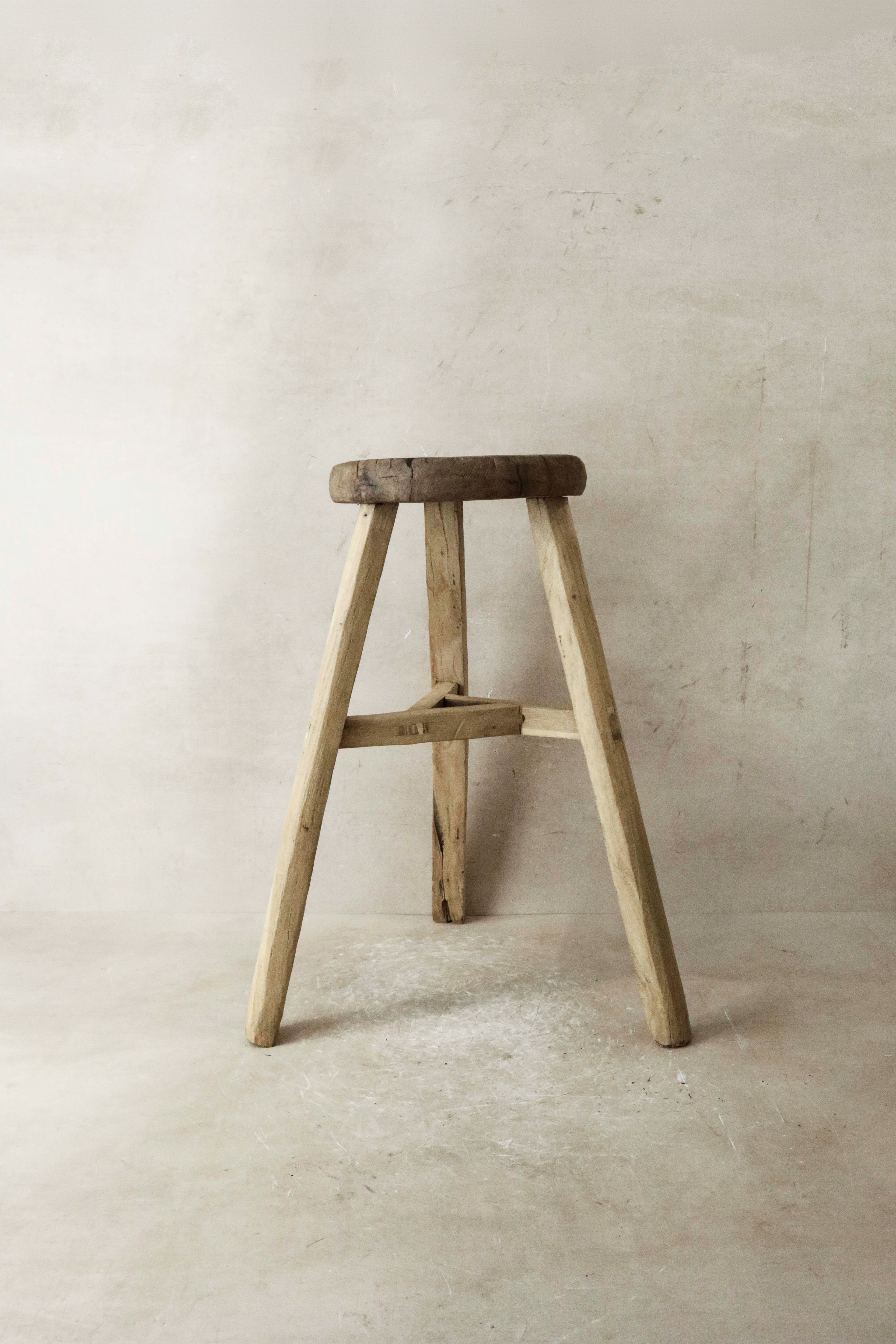 Vintage Rustic Elm Wood Stool - Round - No 26