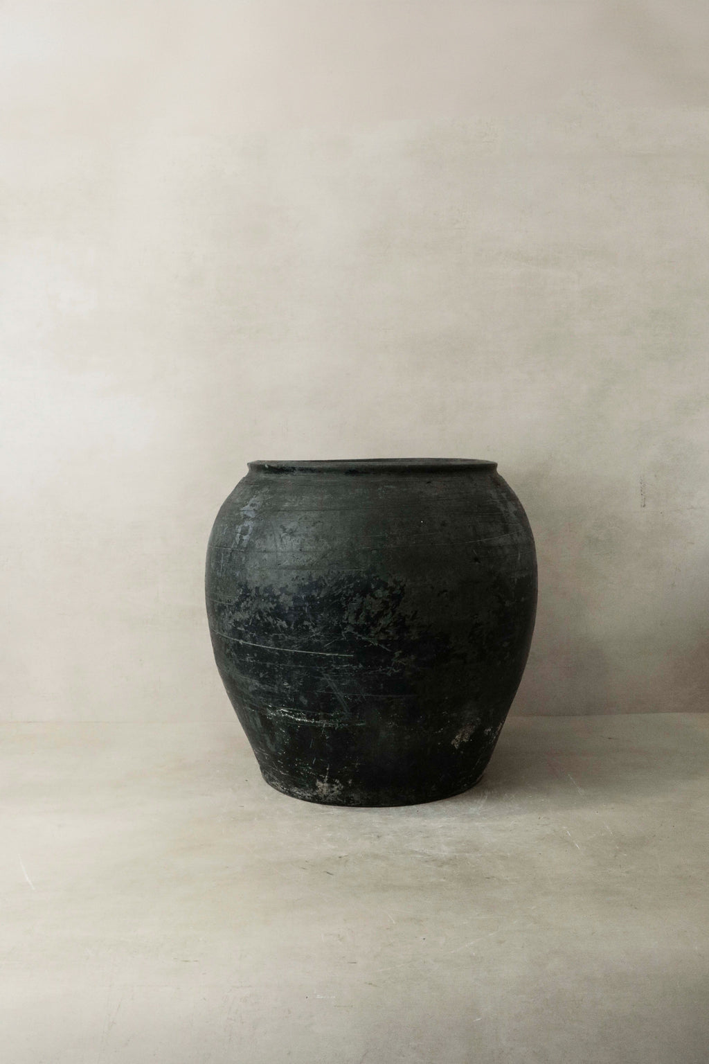 Vintage Dark Pot n° 017