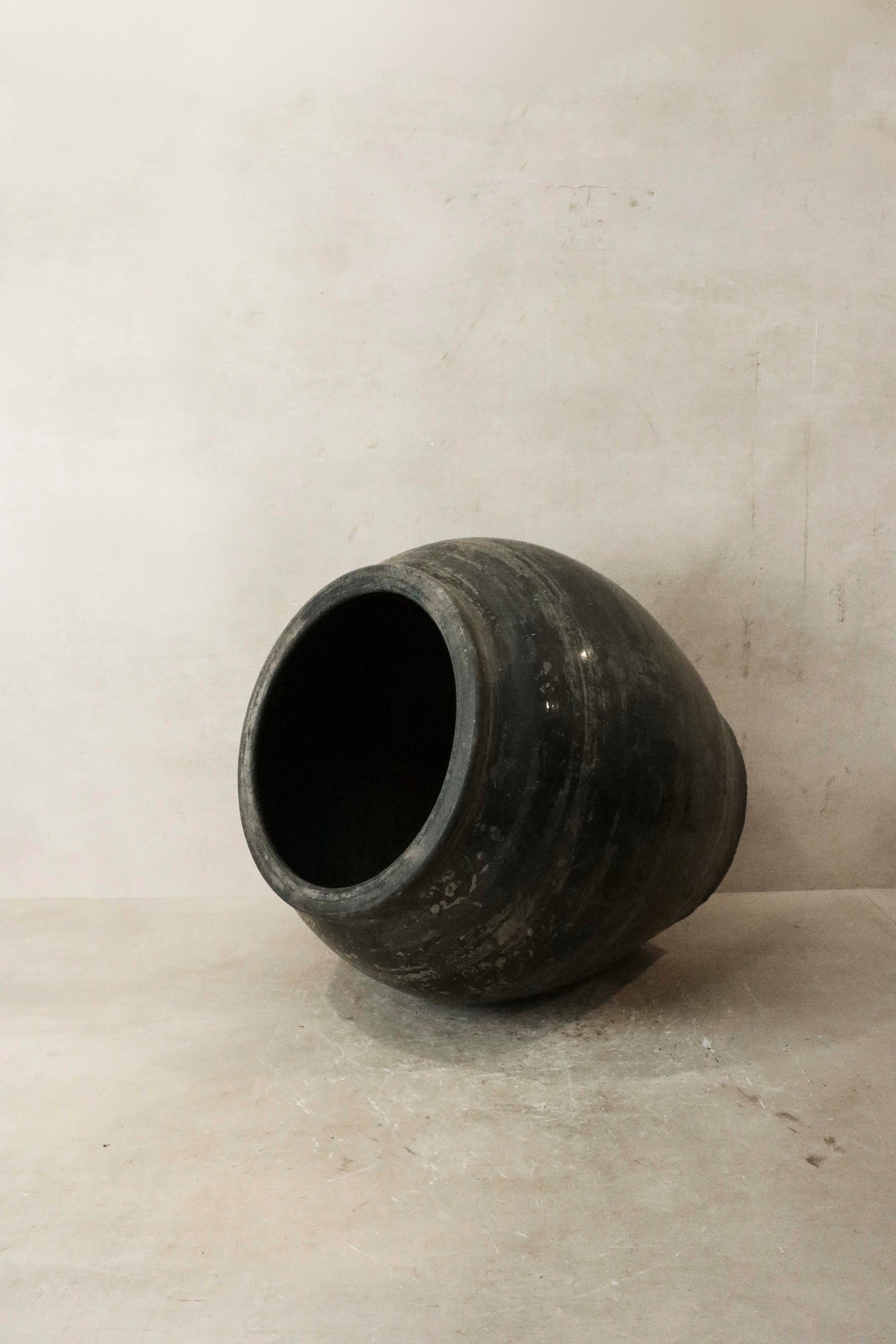 Vintage Dark Pot n° 040