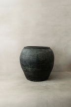Vintage Dark Pot n° 018