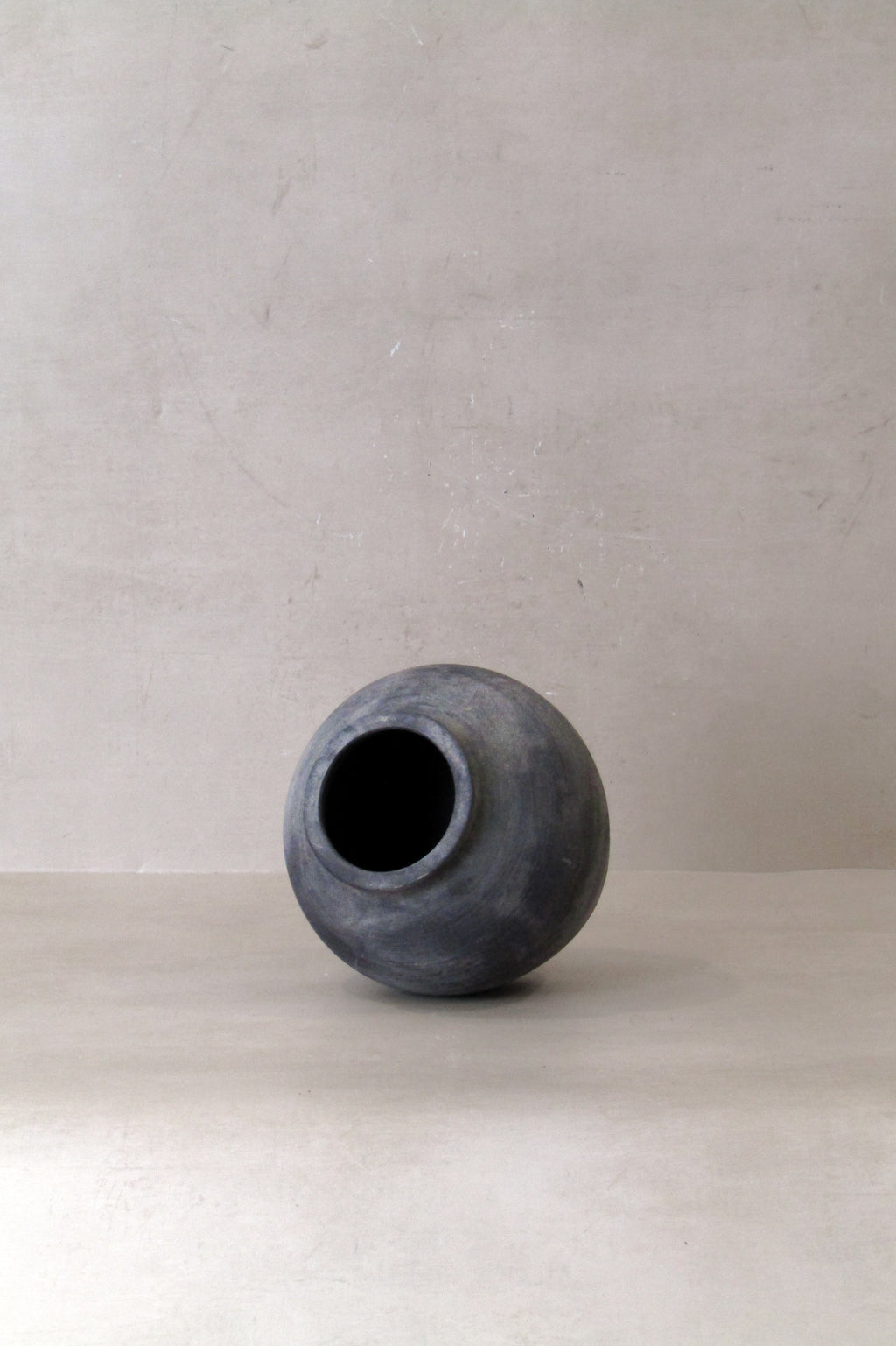 Vintage Dark Pot S n° 48