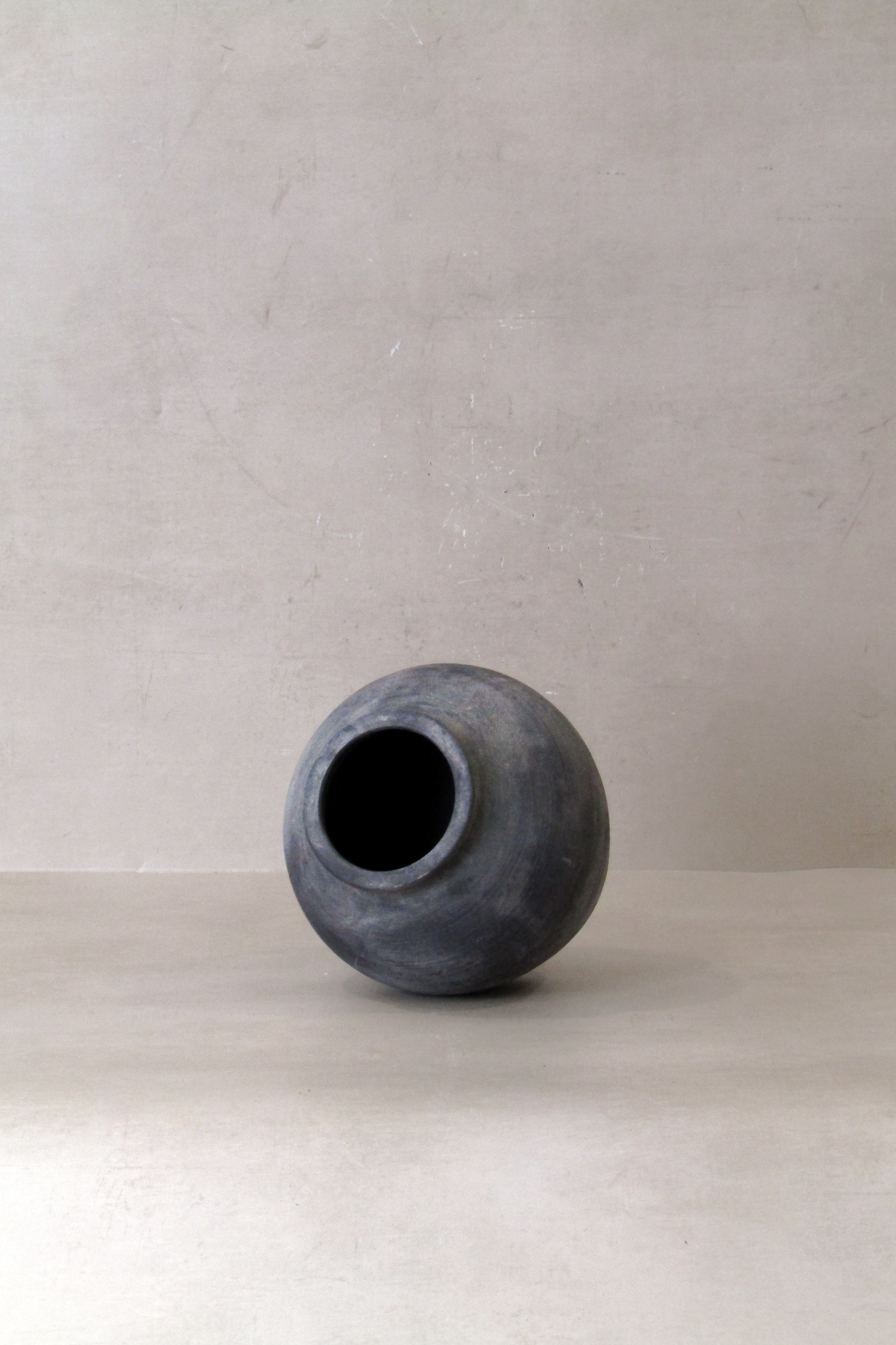 Vintage Dark Pot S n° 48