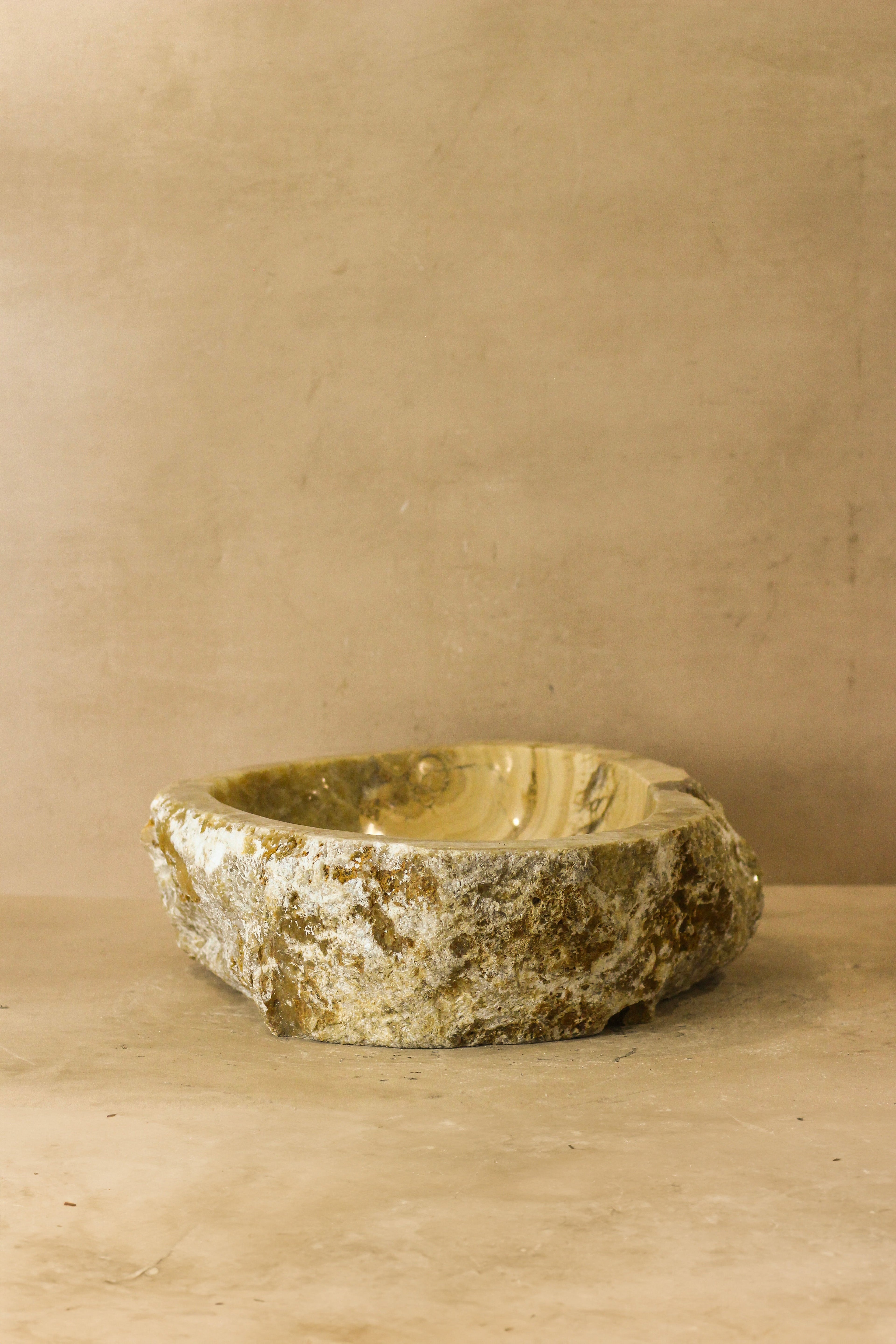 Raw Edge Onyx Wash Basin - No 3