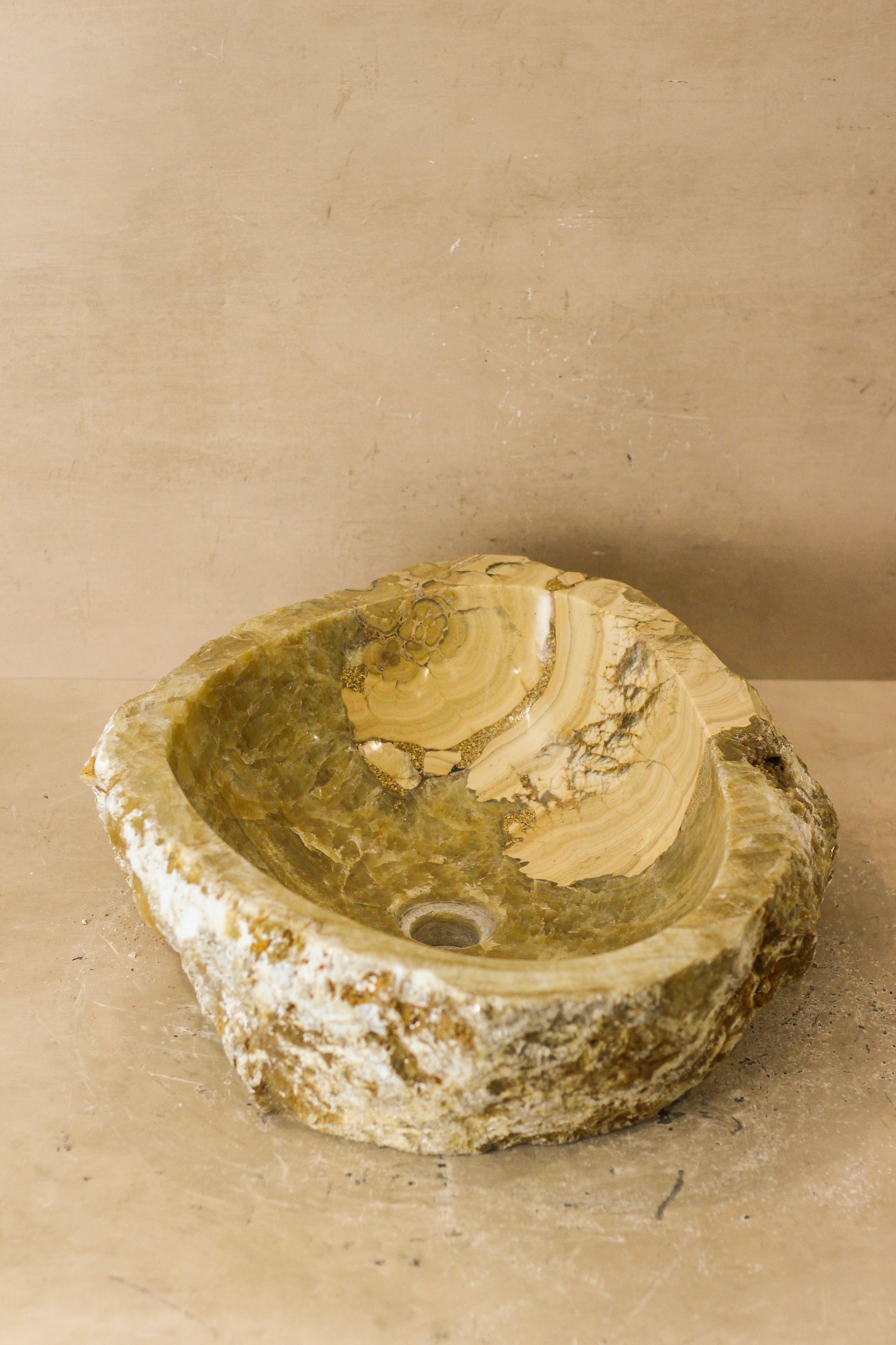 Raw Edge Onyx Wash Basin - No 3