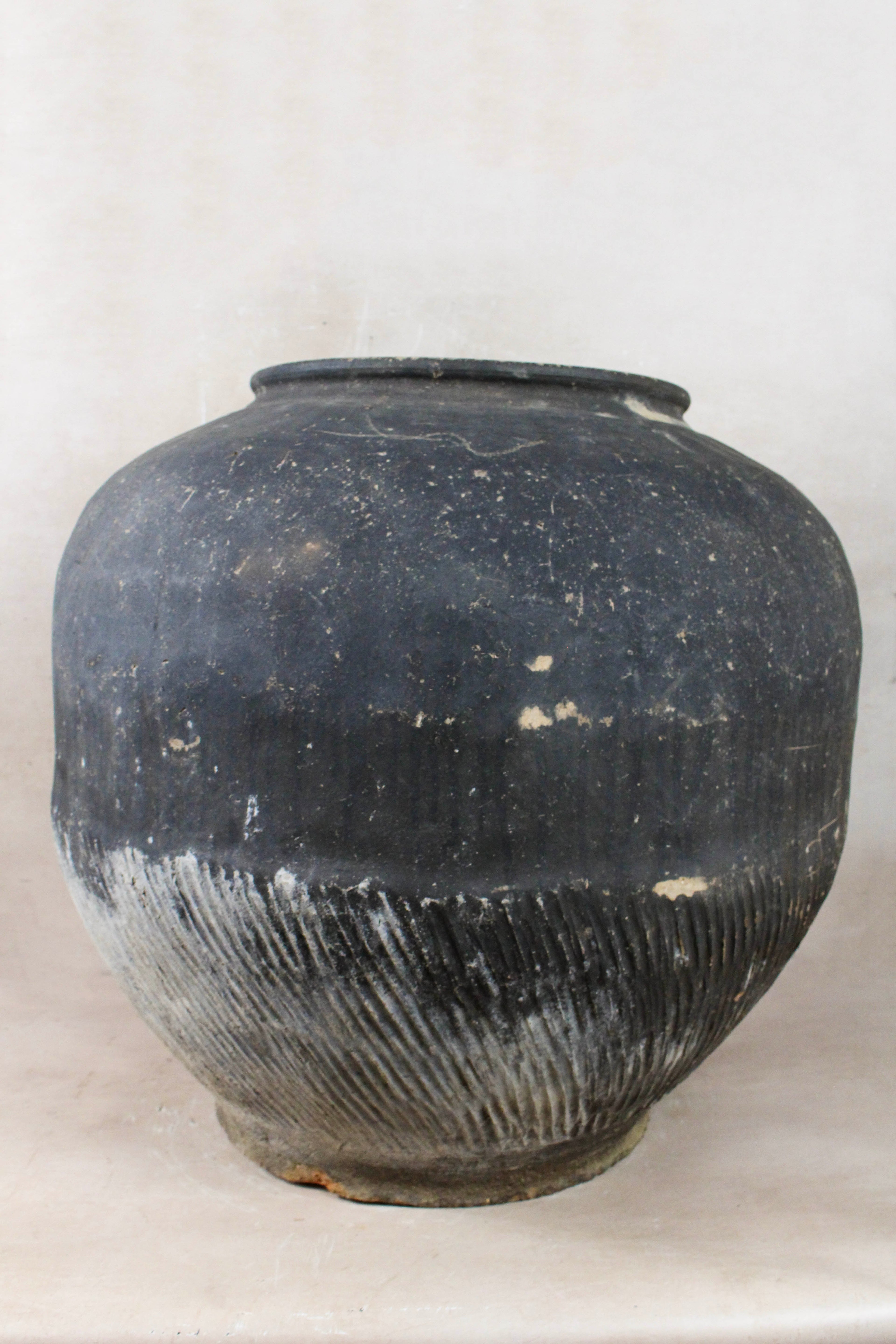 Vintage Dark Pot XL  - Nº 12
