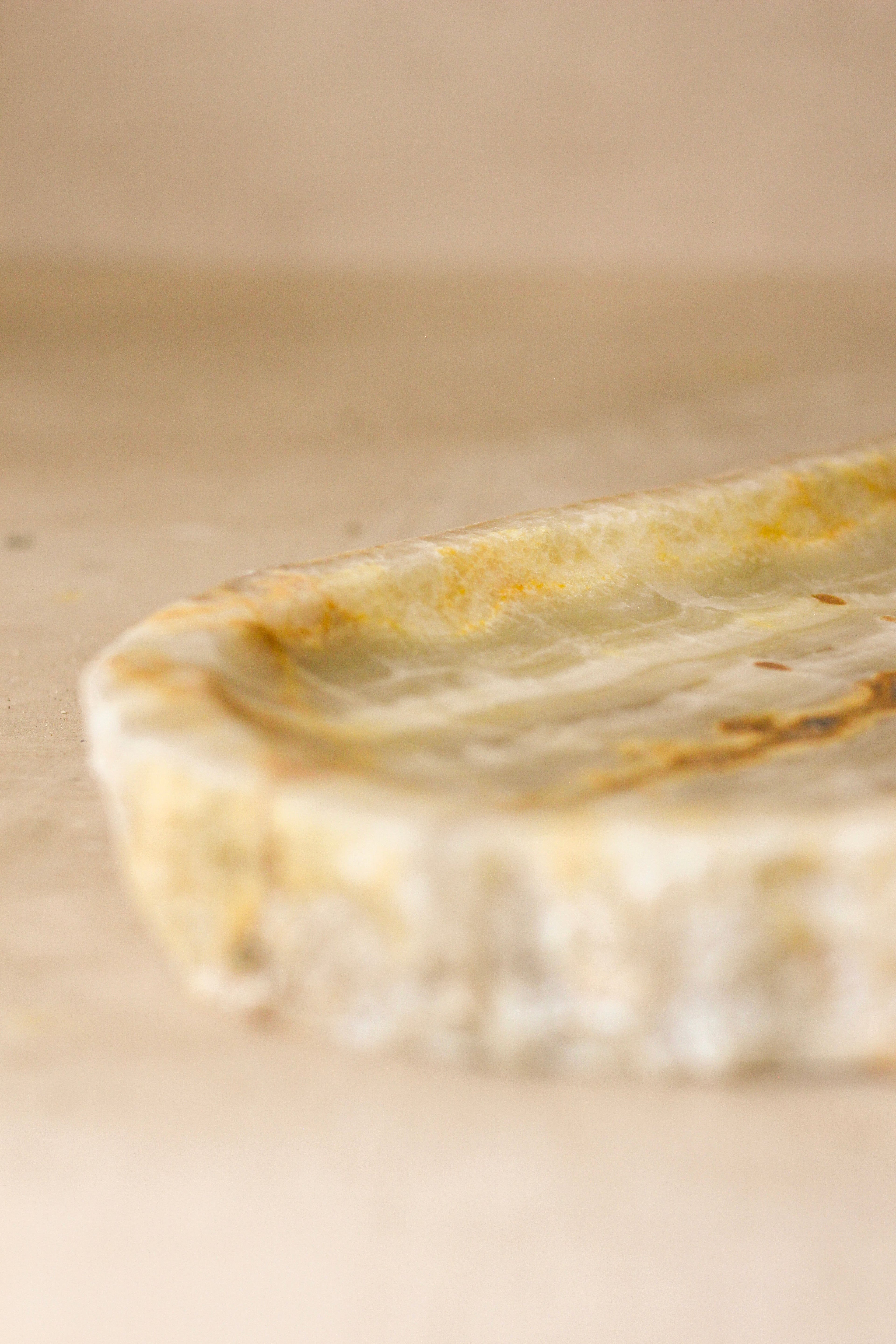 Premium Onyx Tray Raw Edge No 14
