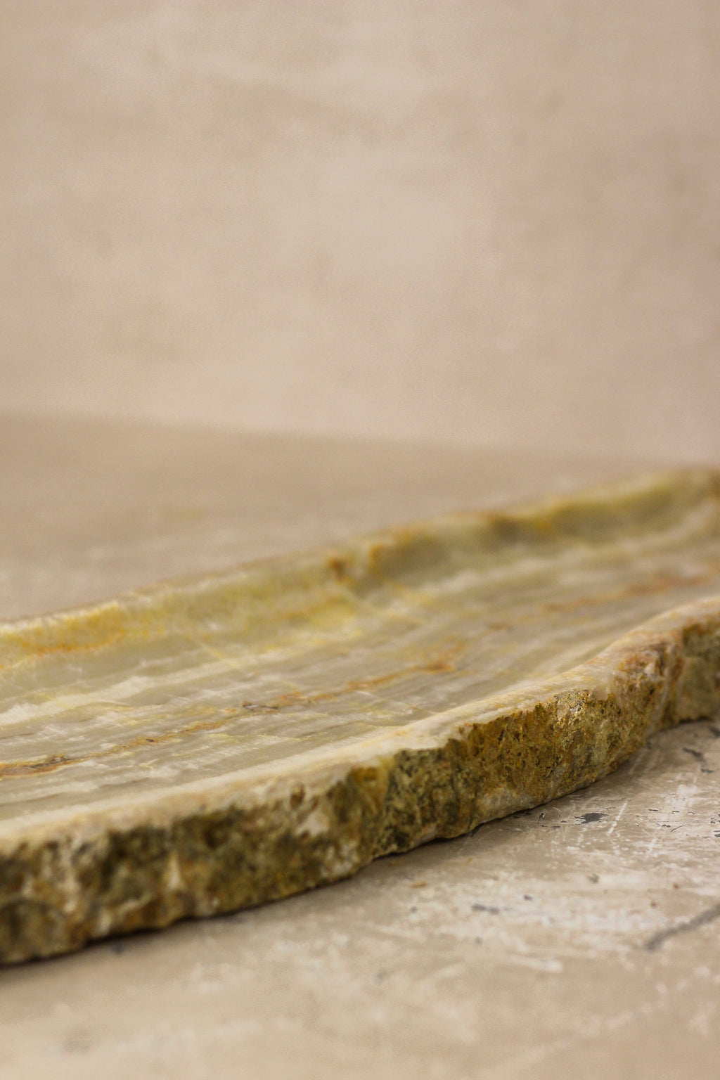 Premium Onyx Tray Raw Edge No 14