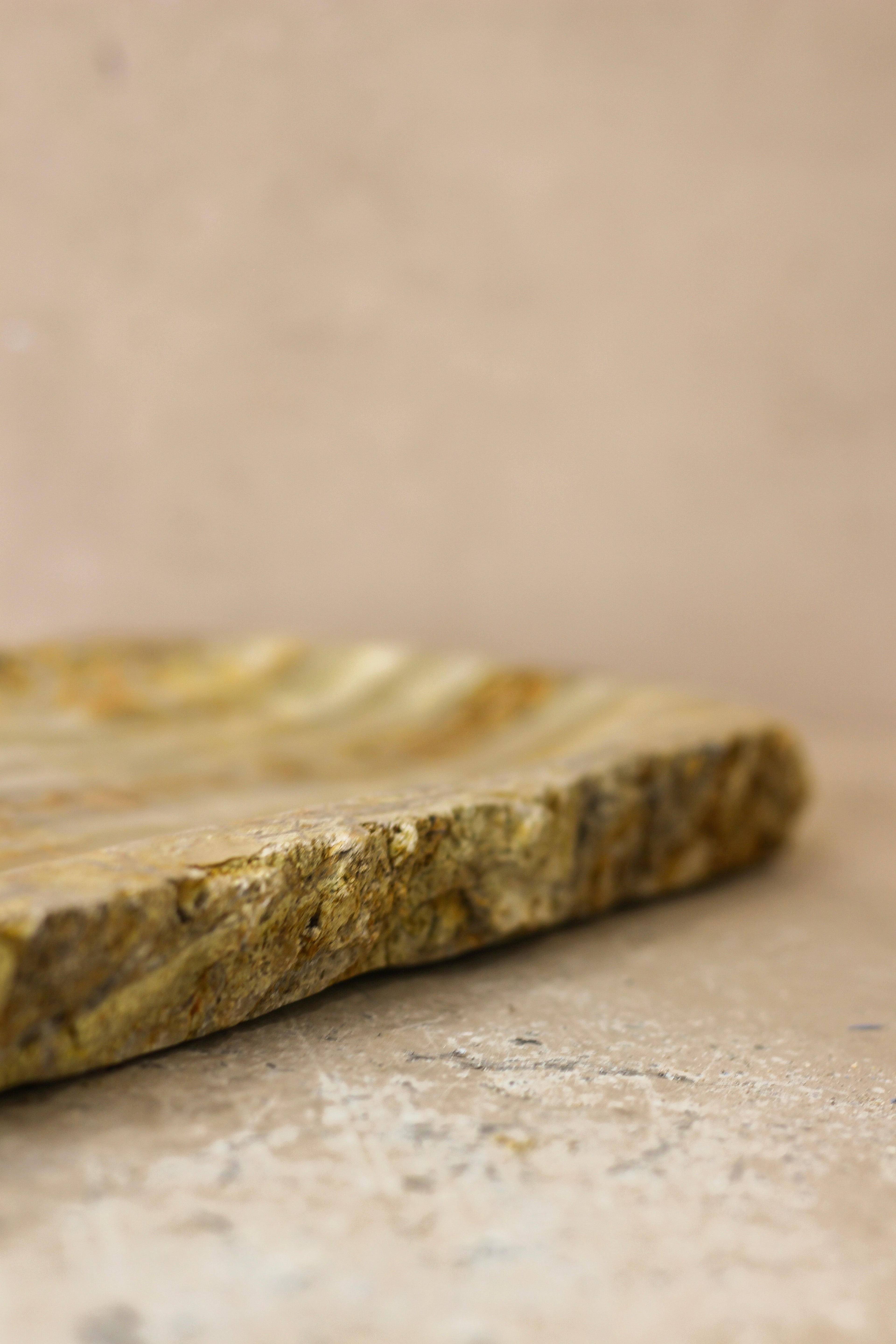 Premium Onyx Tray Raw Edge No 15