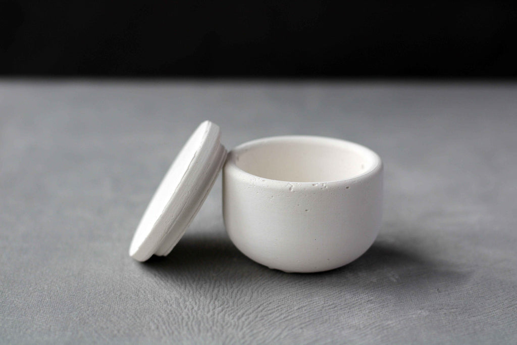 WHITE CONCRETE SMALL JEWELLERY HOLDER, WHITE CONCRETE TEALIGHT HOLDER