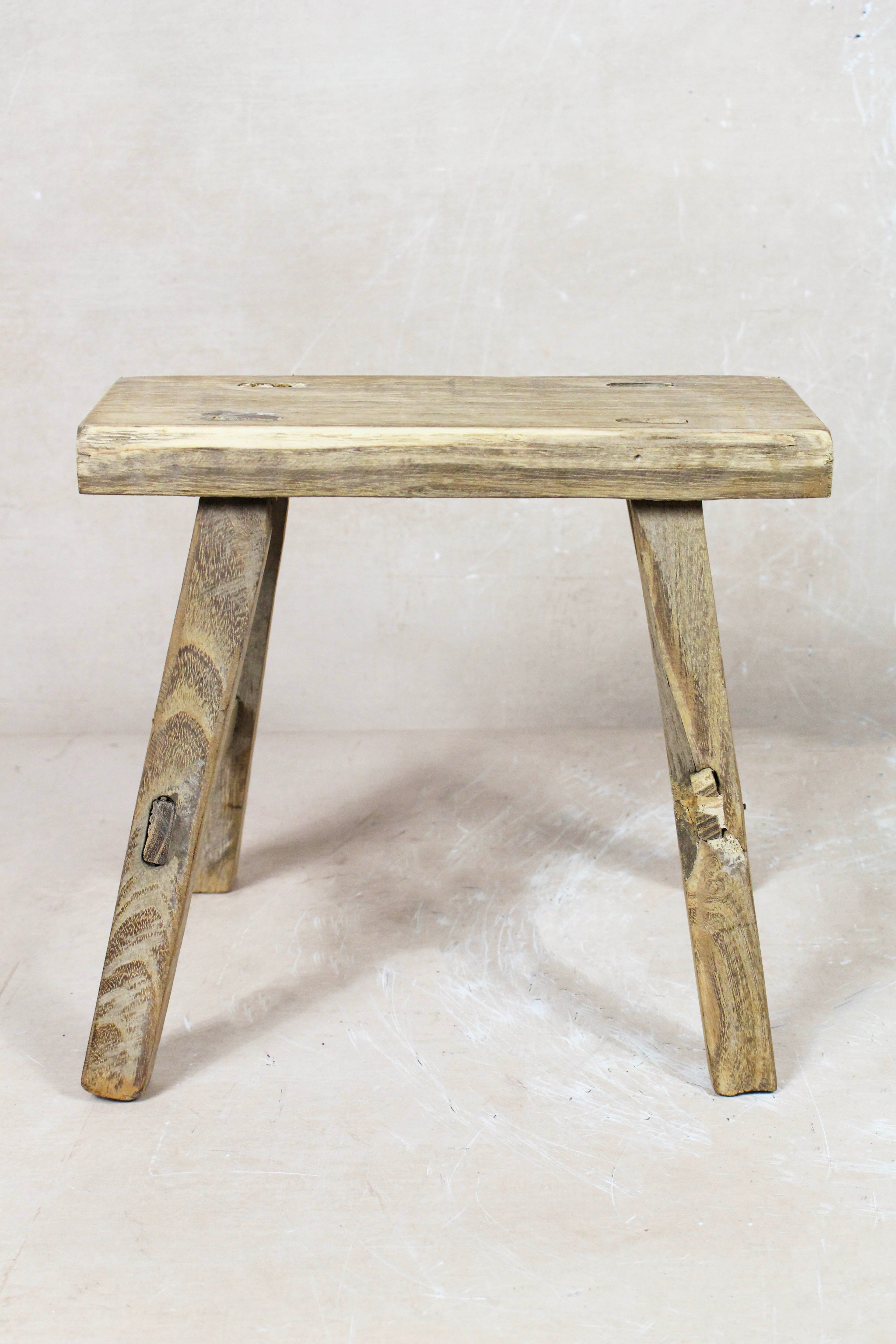 Vintage Rustic Stool - Elm wood - Small - 119