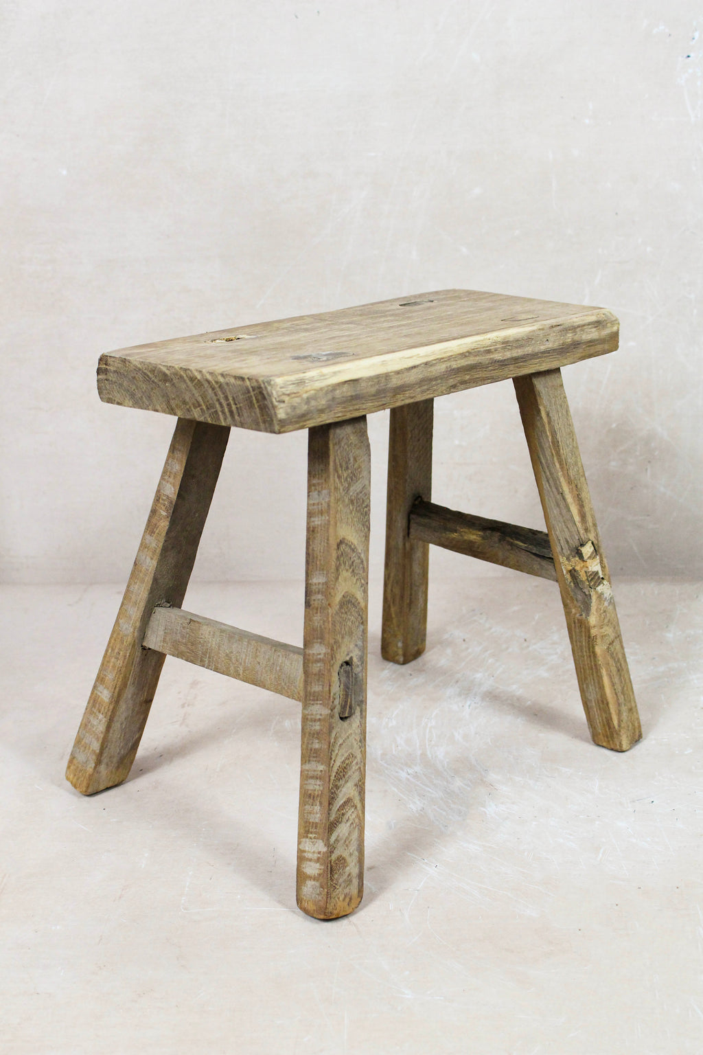 Vintage Rustic Stool - Elm wood - Small - 119