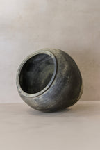 Vintage Dark Pot - No 71