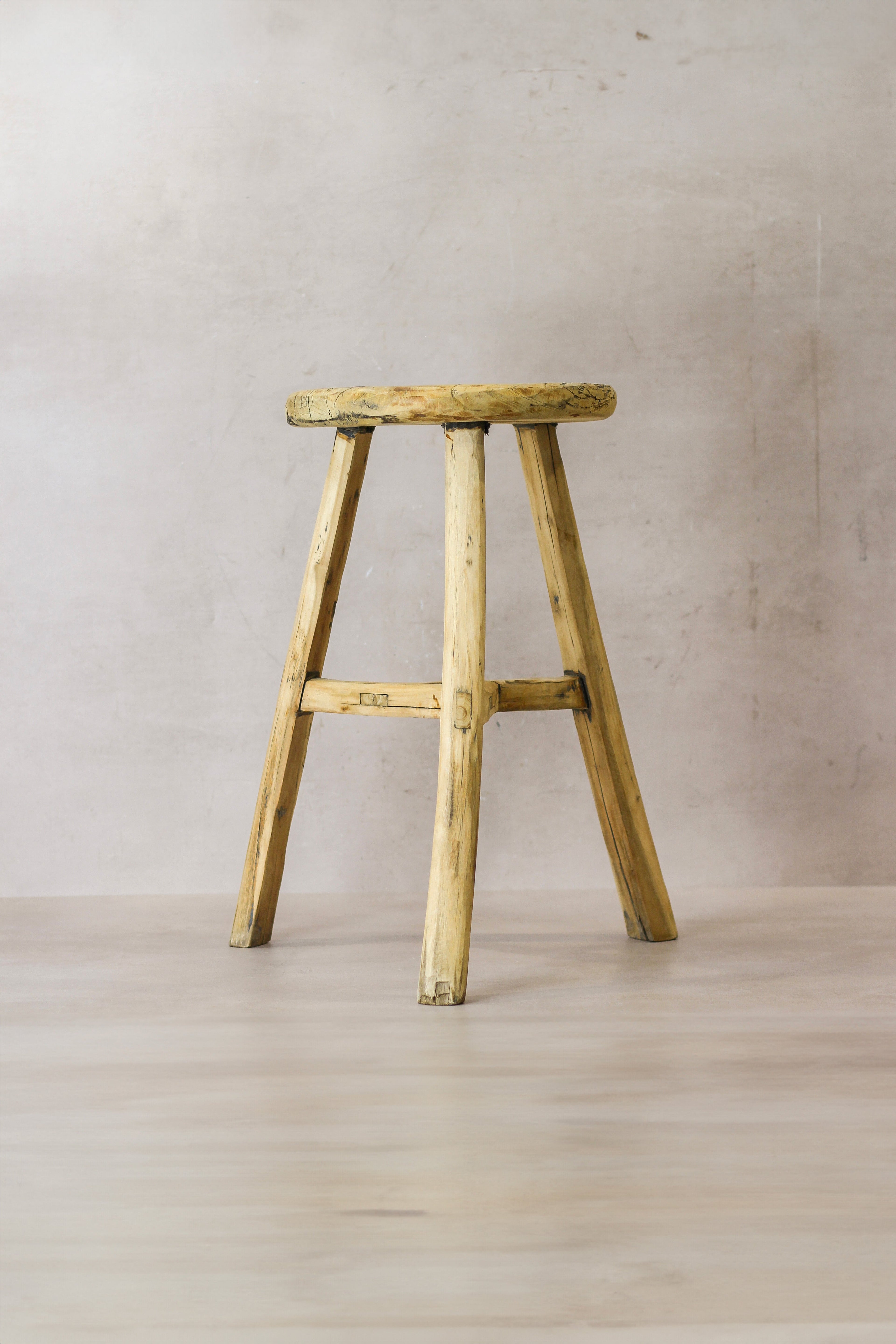 Vintage Rustic Elm Wood Stool - Round - No 50