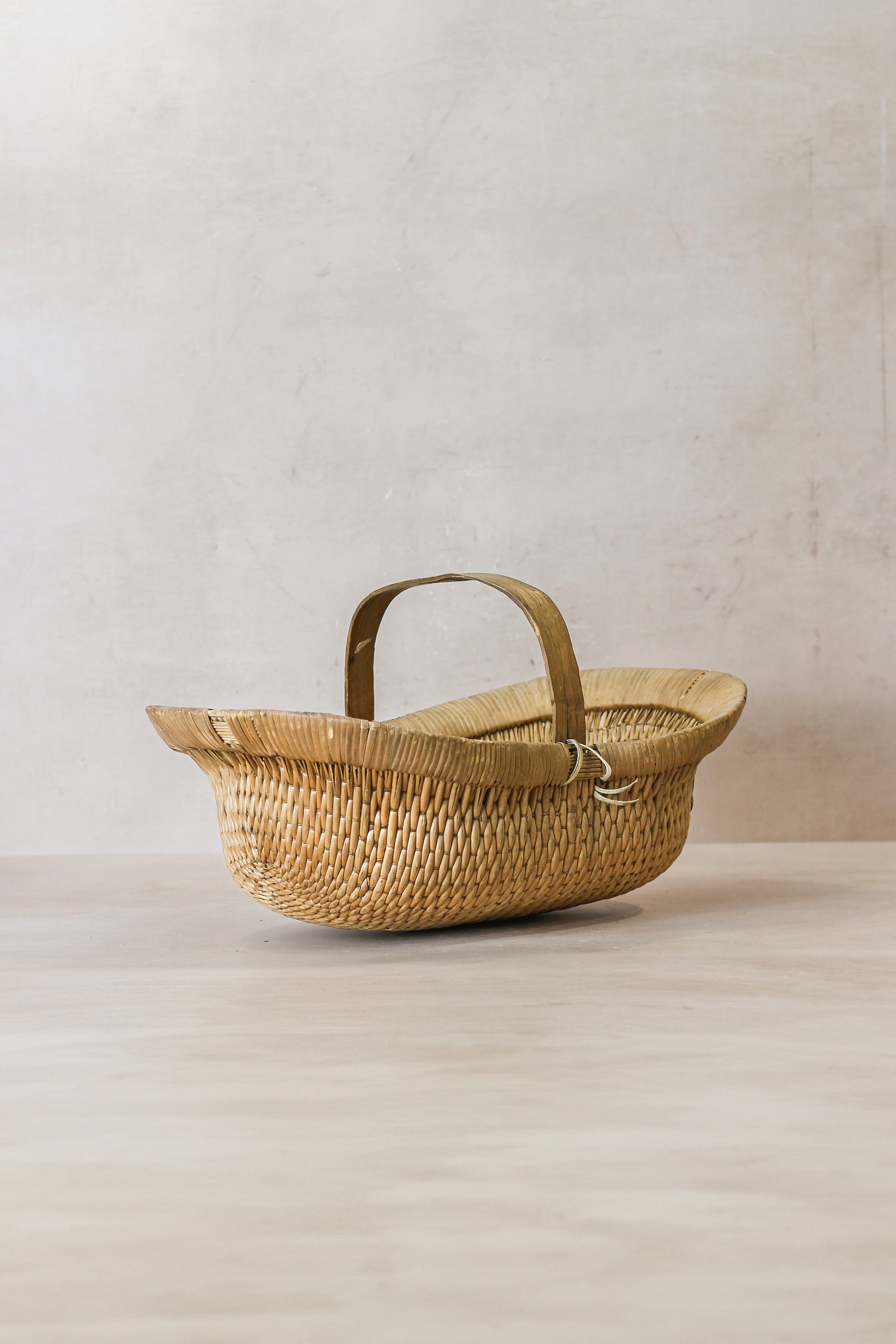 Vintage Farm Basket - No 1