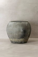 Vintage Dark Pot - No 75