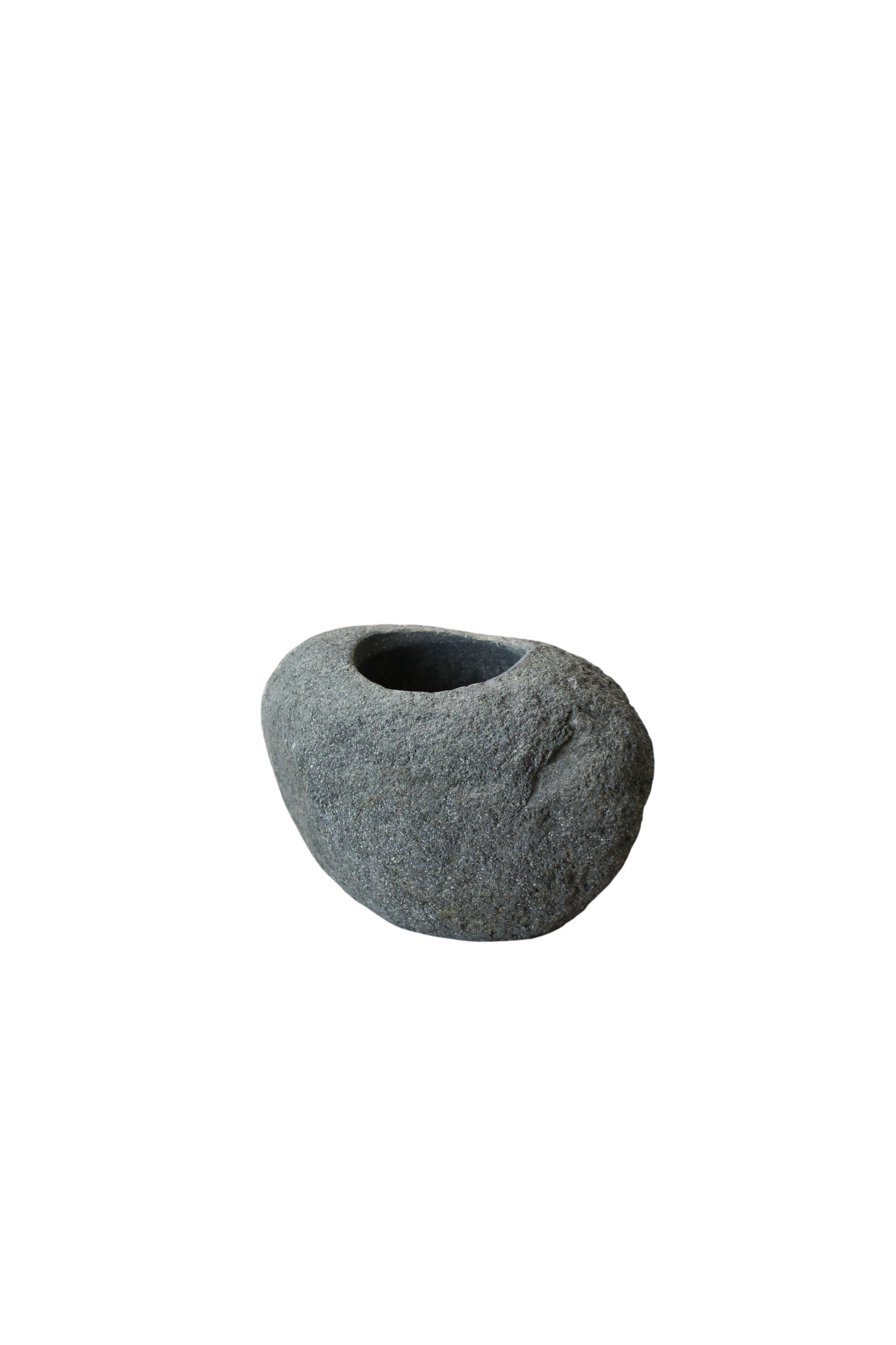 River Stone Planter Pot No11