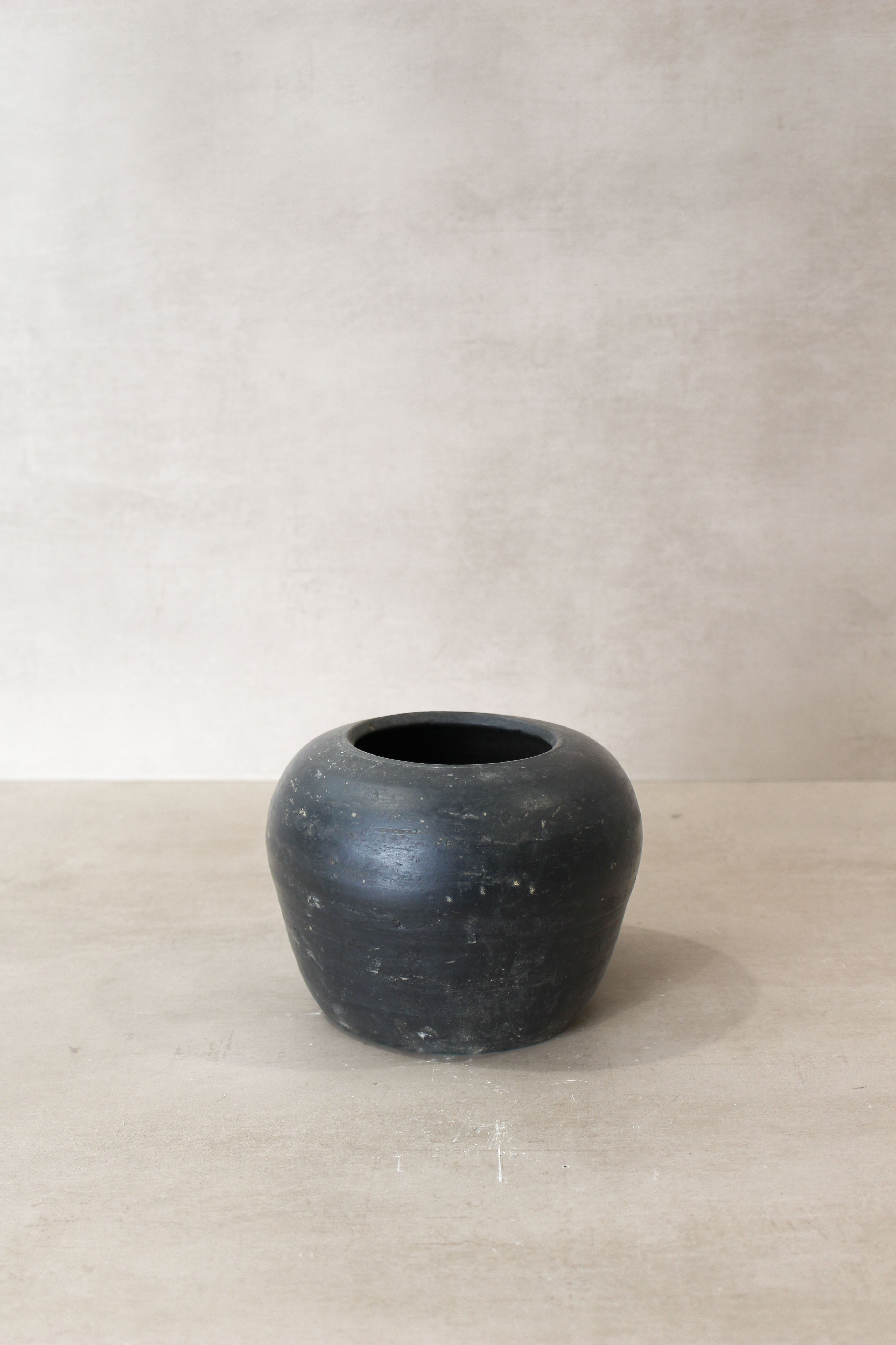 Vintage Dark Pot n° 46