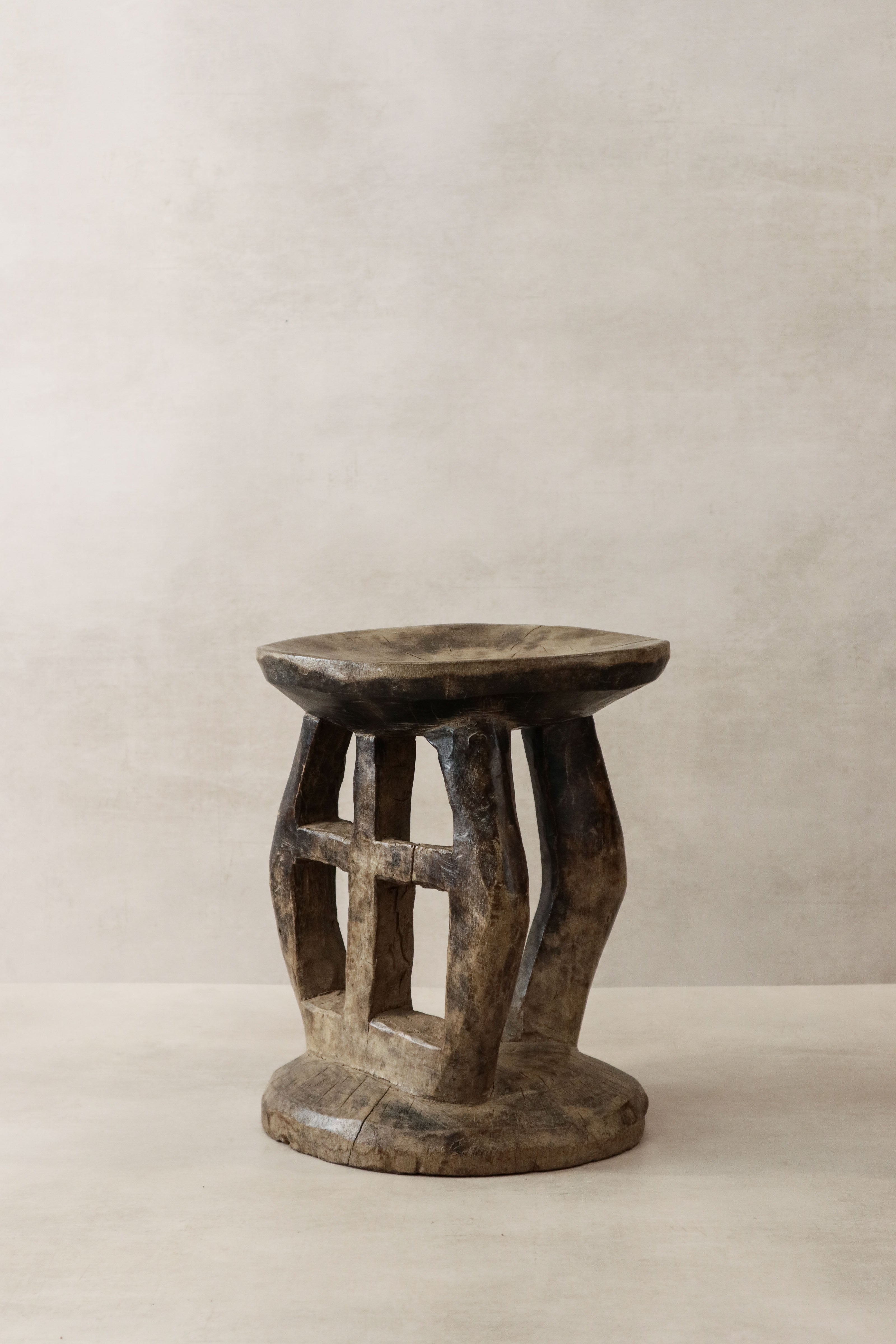 Tonga Stool - 34.1