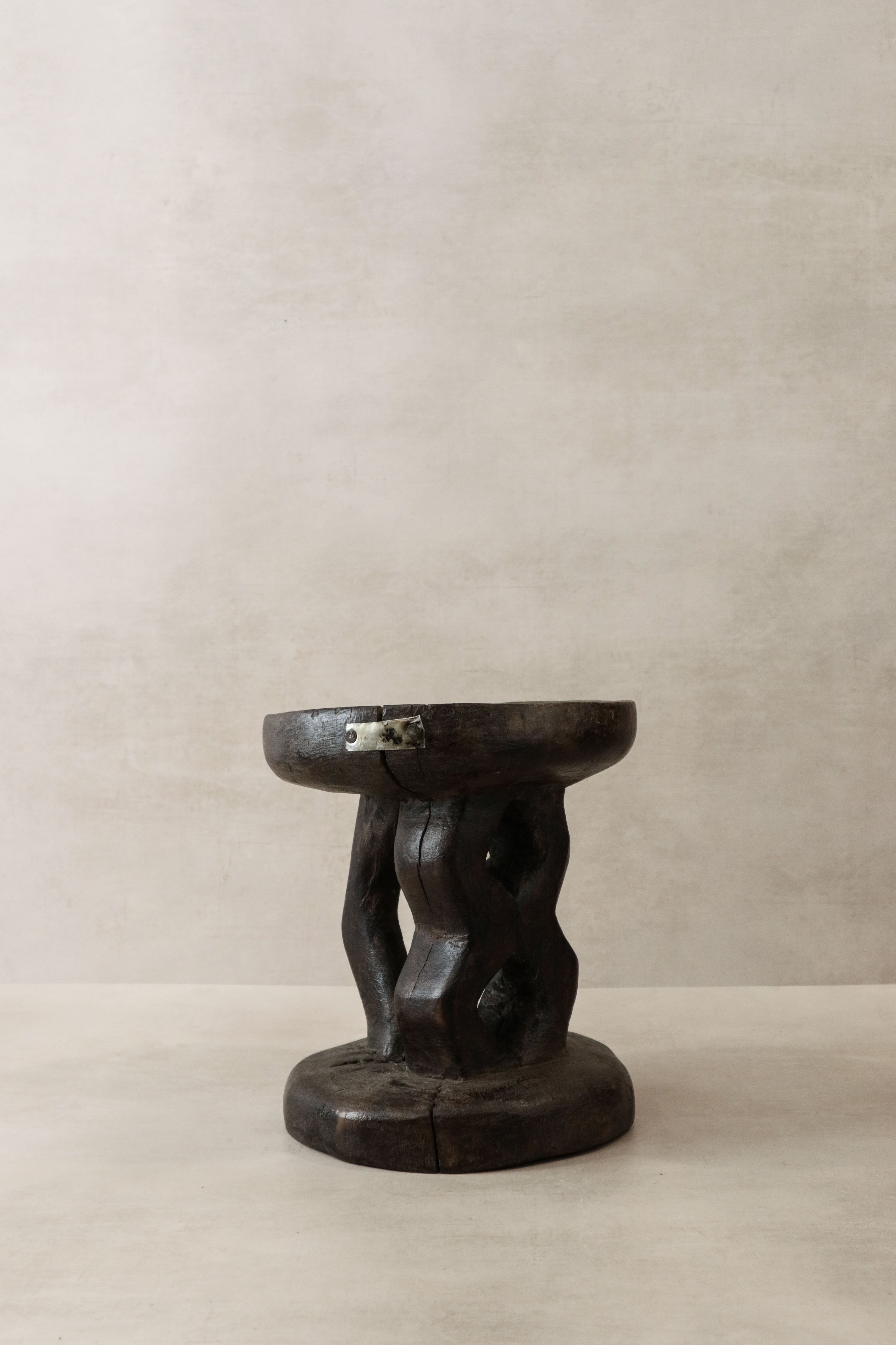 Tonga Stool - 33.1