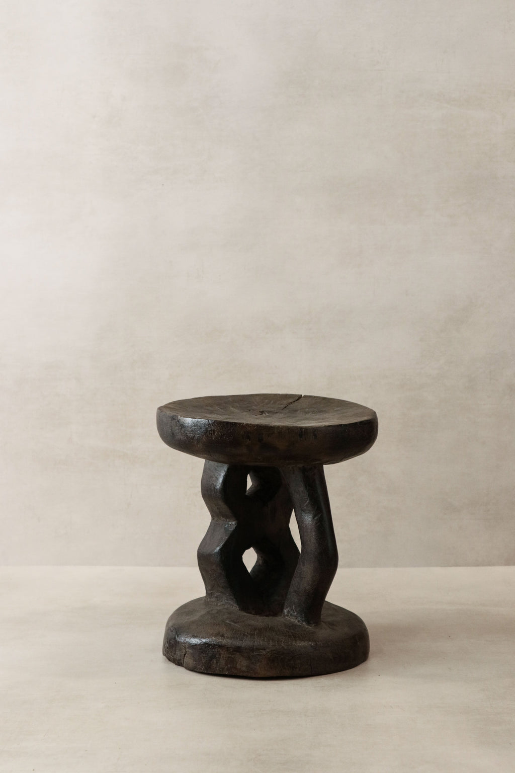 Tonga Stool - 33.1