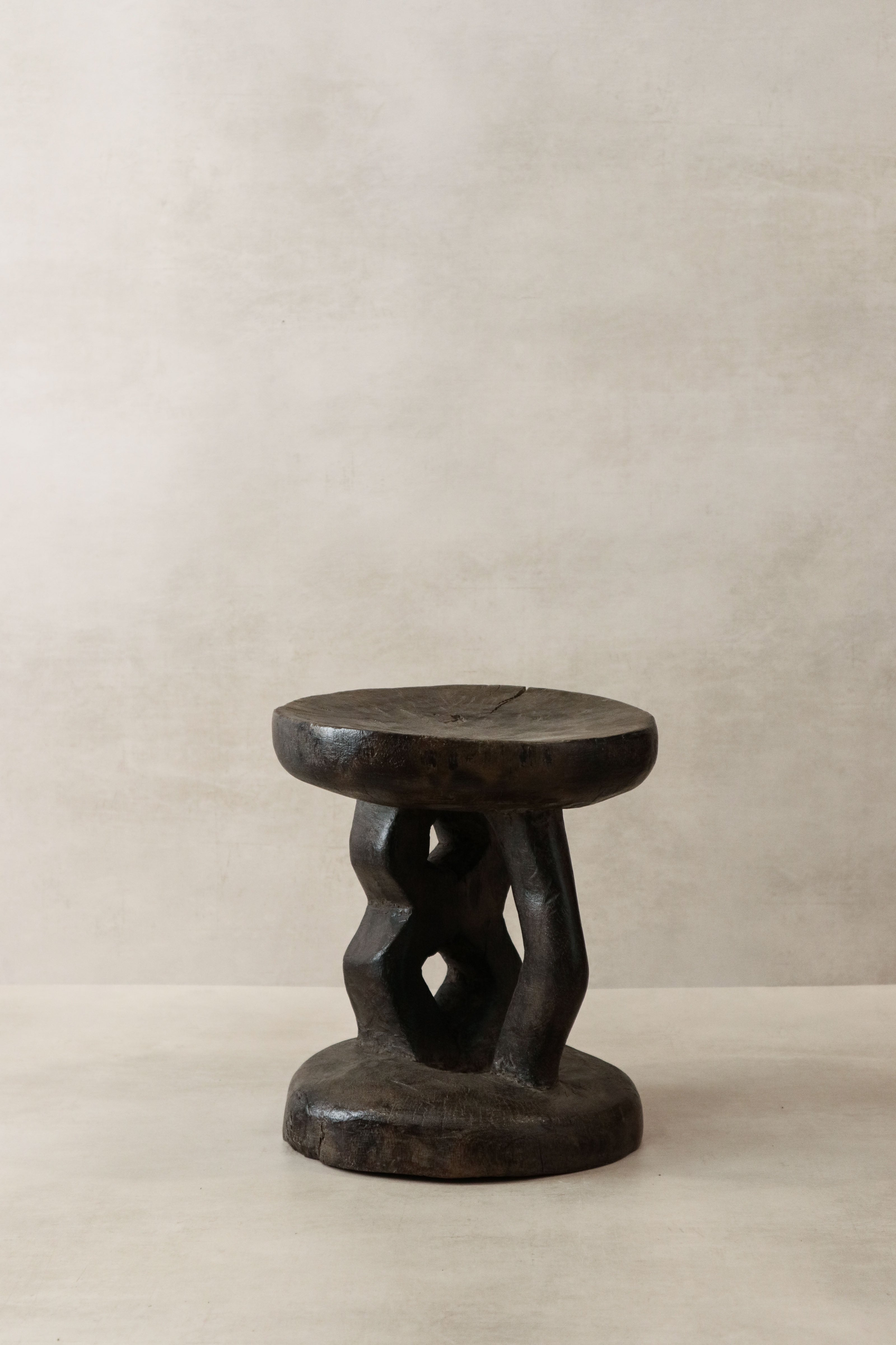 Tonga Stool - 33.1