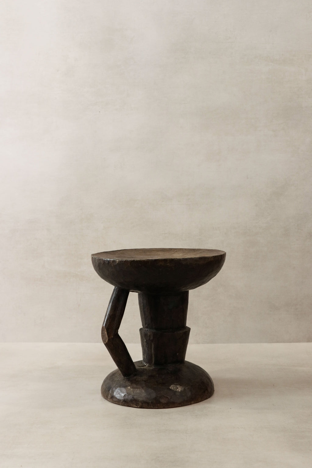 Tonga Stool - 33.2