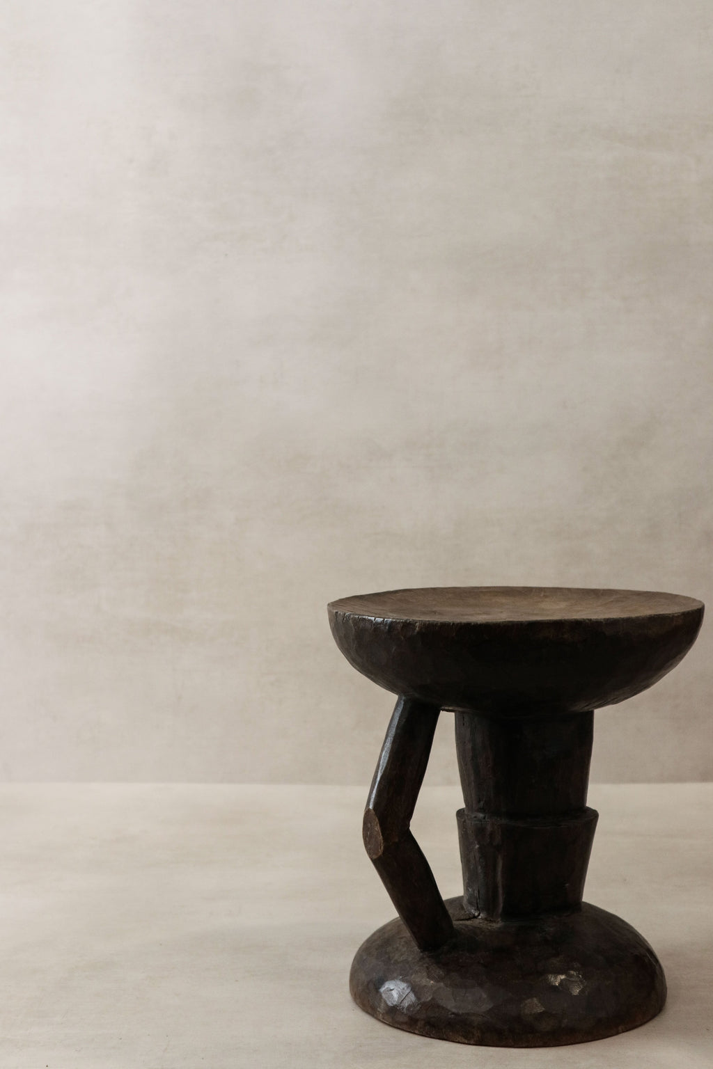 Tonga Stool - 33.2