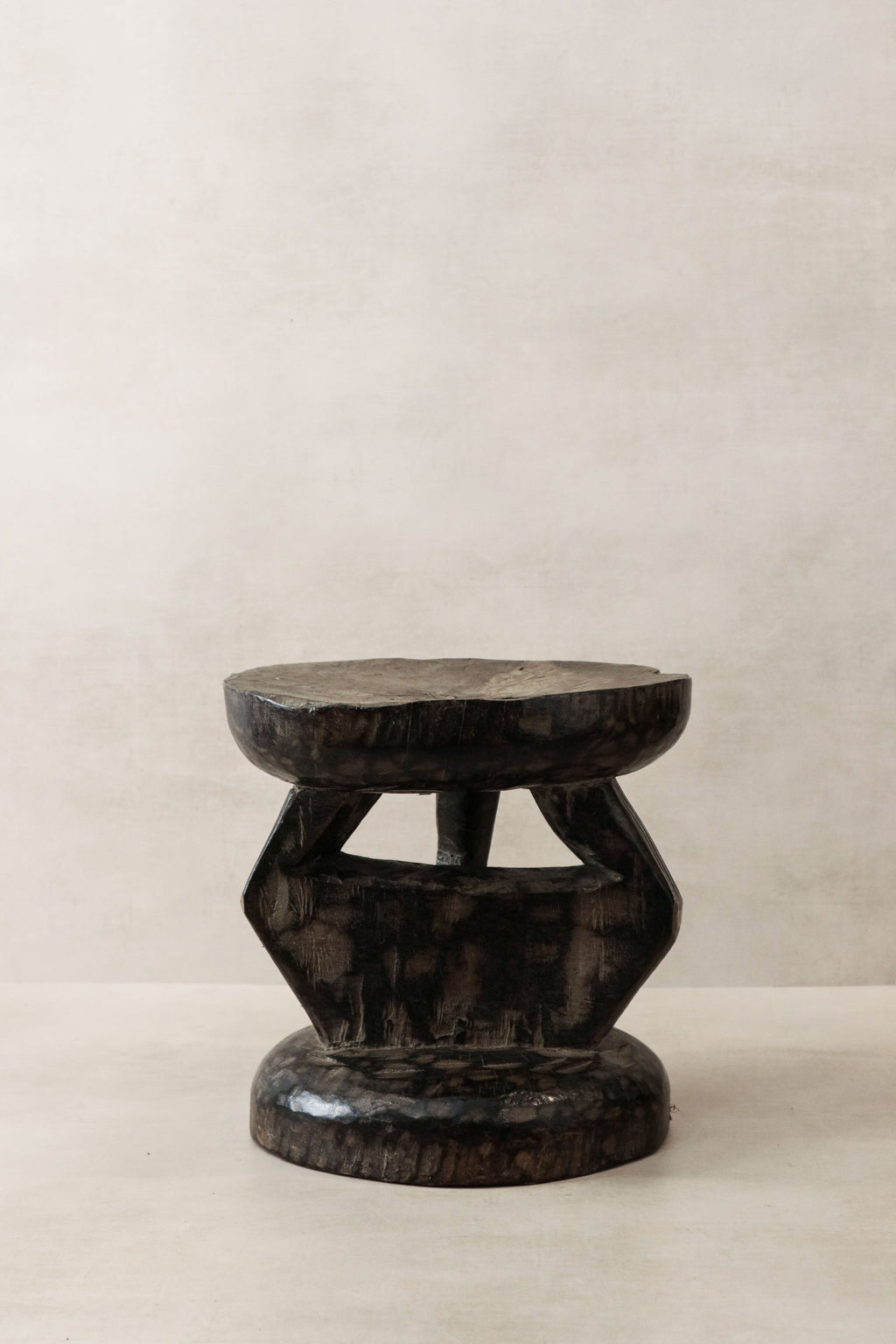 Tonga Stool - 102.2