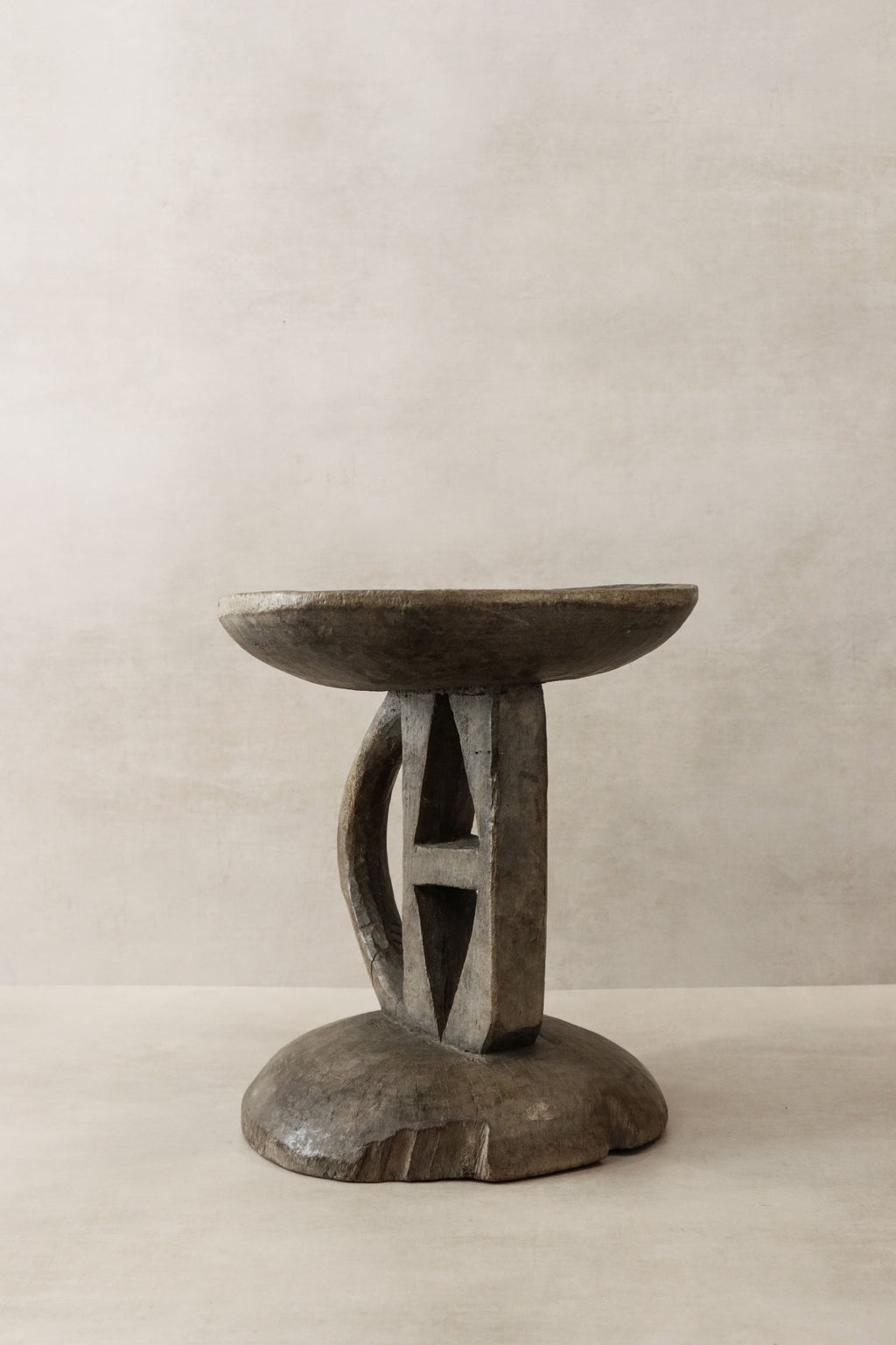 Tonga Stool - 37.1