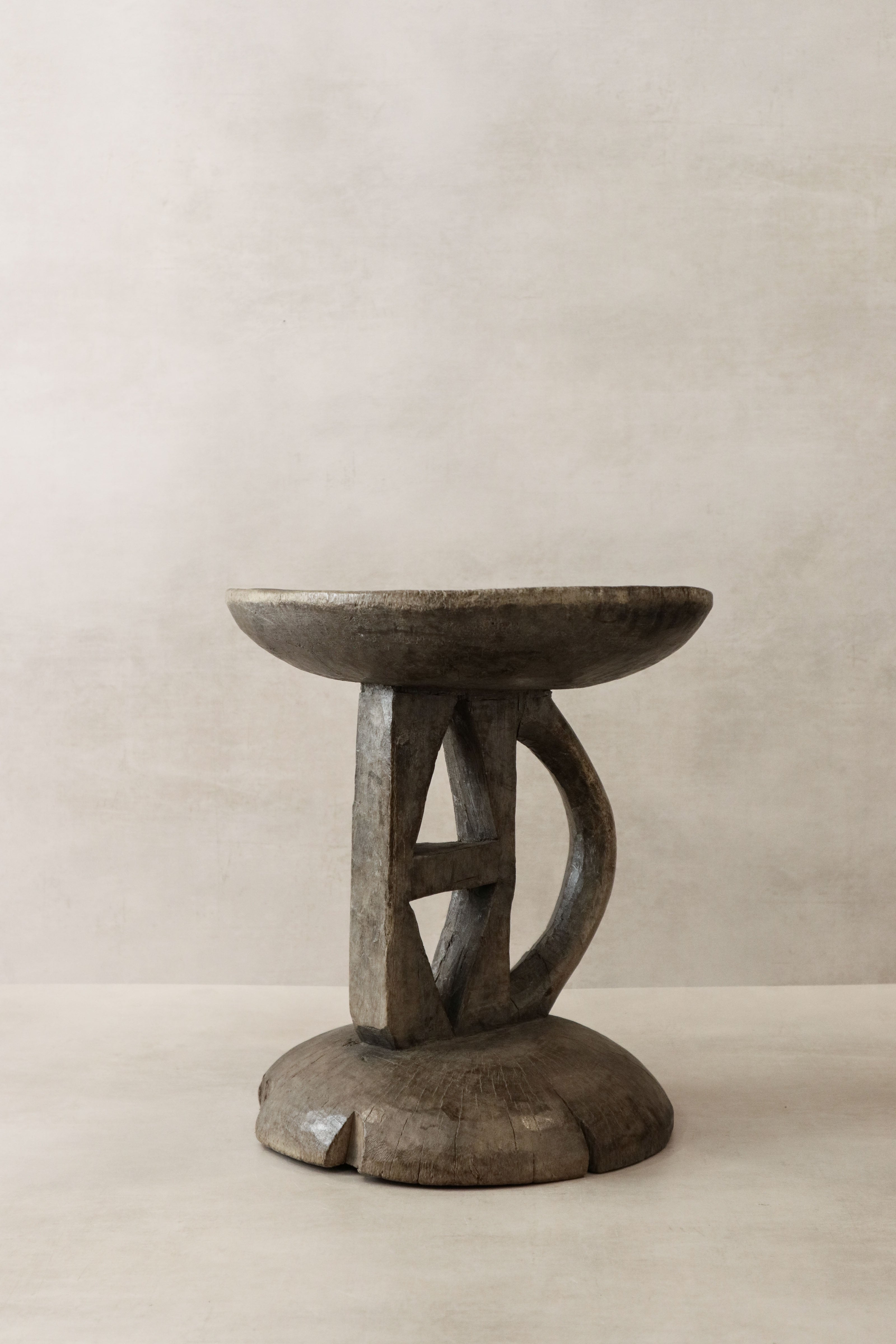 Tonga Stool - 37.1