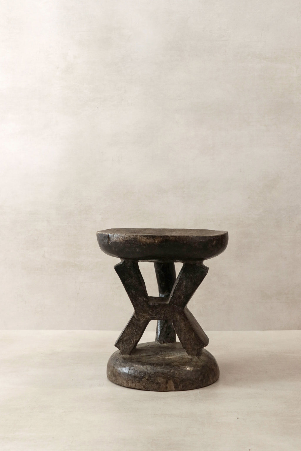 Tonga Stool - 101.1