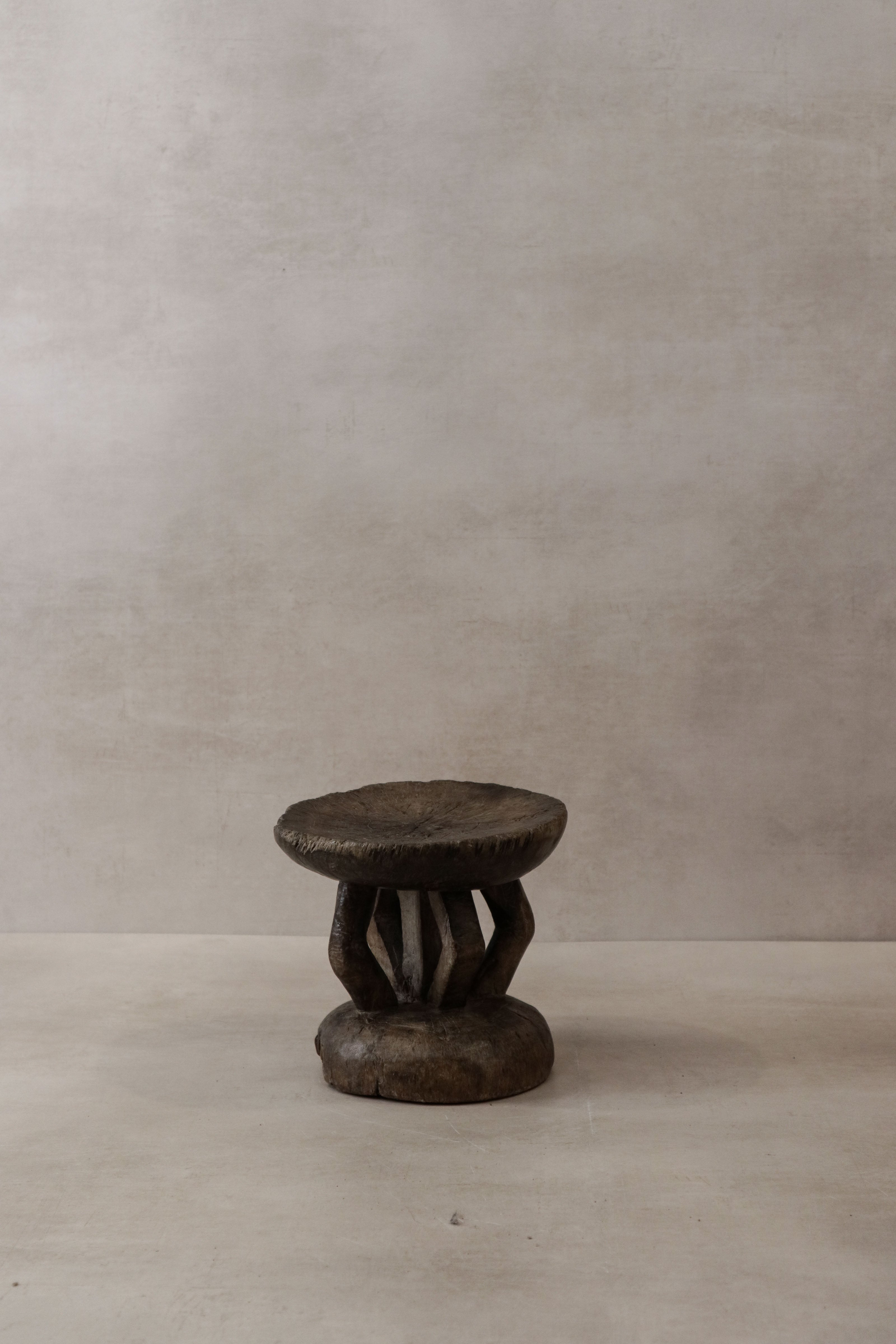 Tonga Stool - 23.1