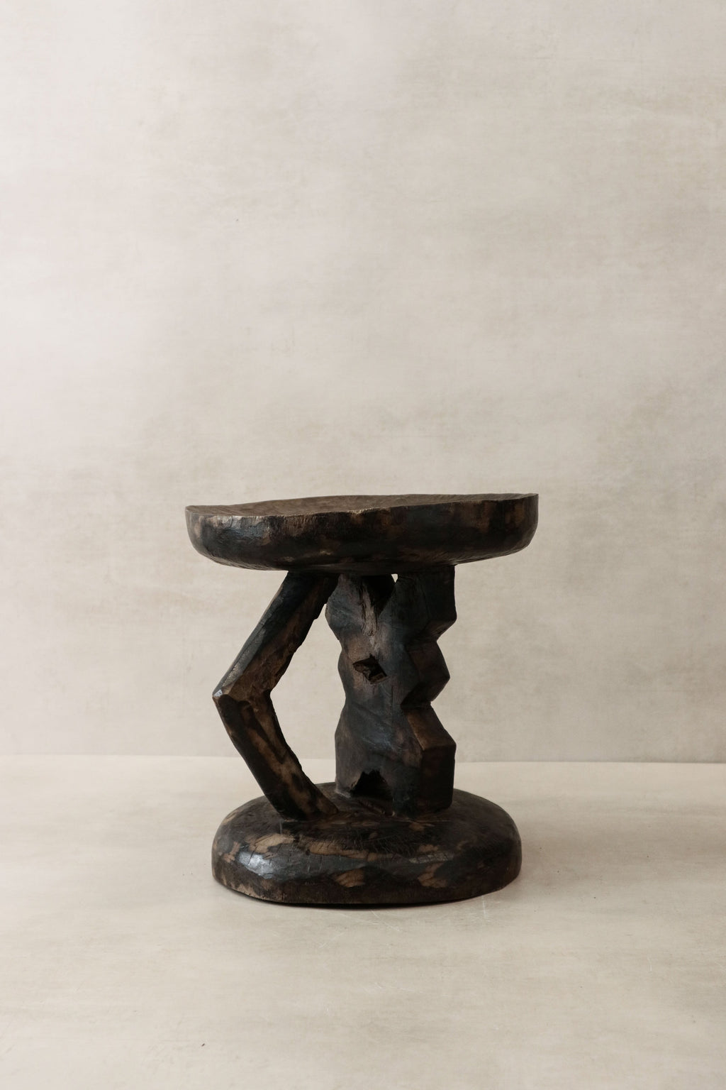 Tonga Stool - 22.3