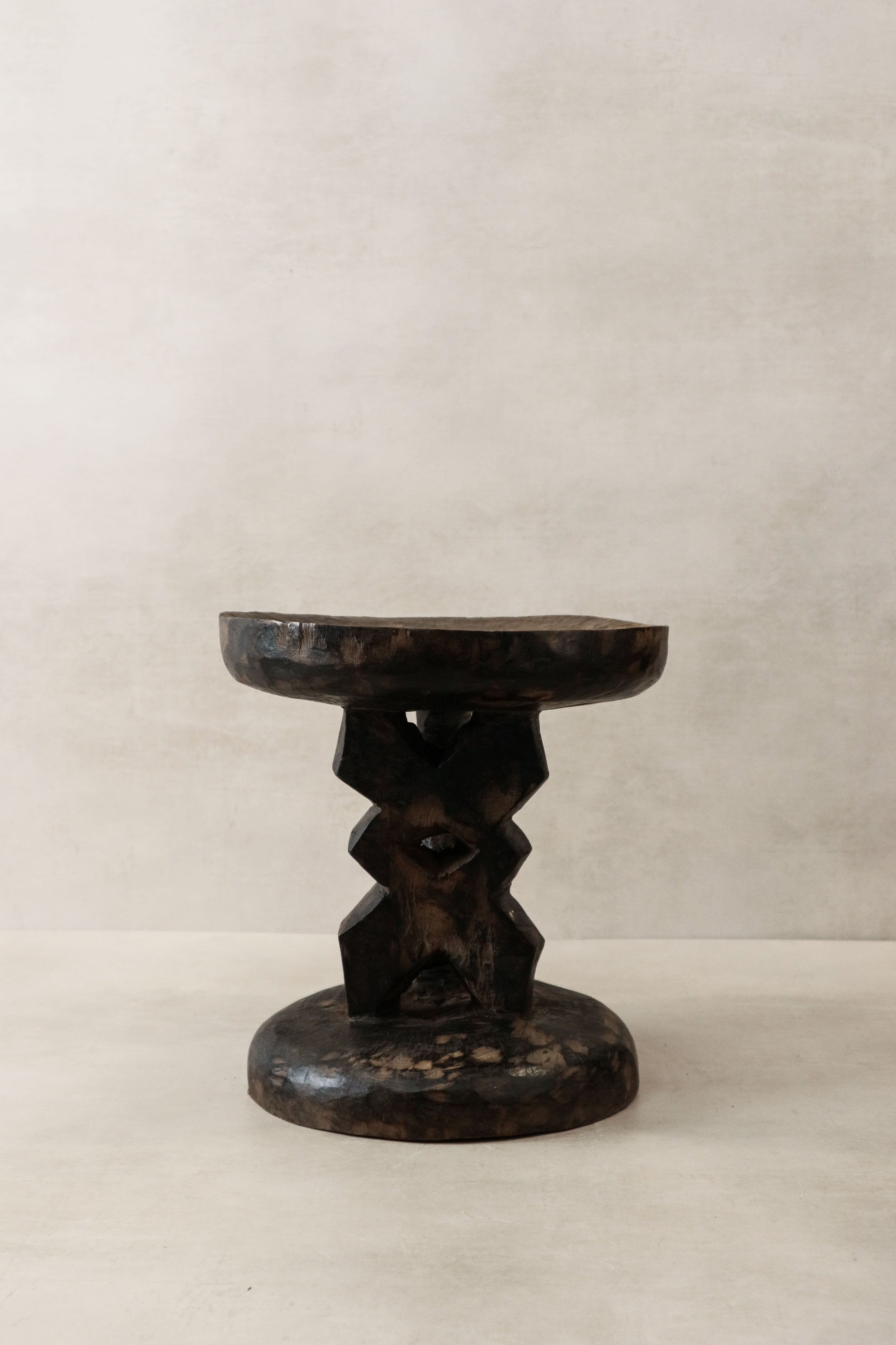 Tonga Stool - 22.3