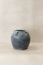 Vintage Lion Ears Dark Pot - De01