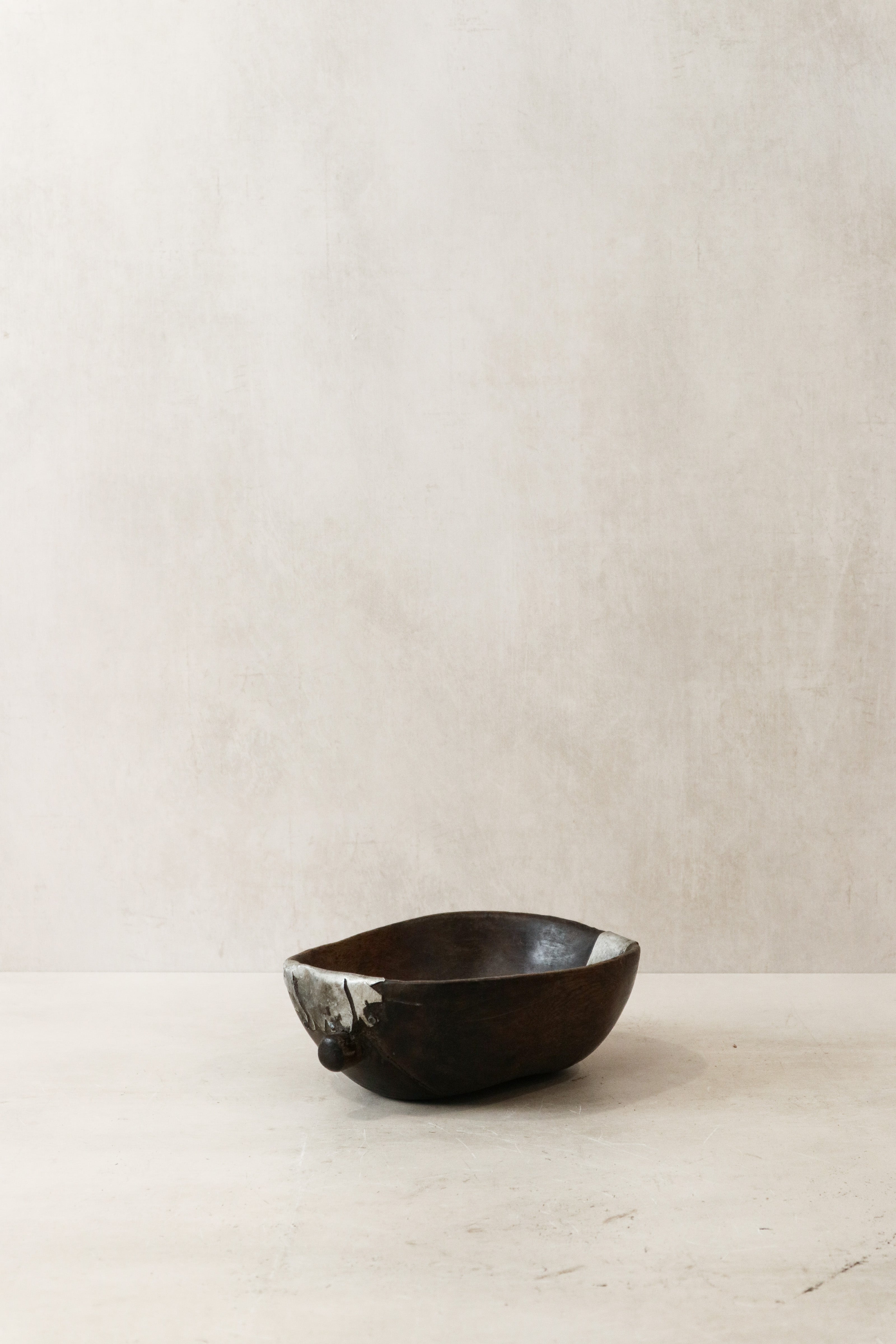 Vintage Tutsi Bowl Rwanda - 105.1