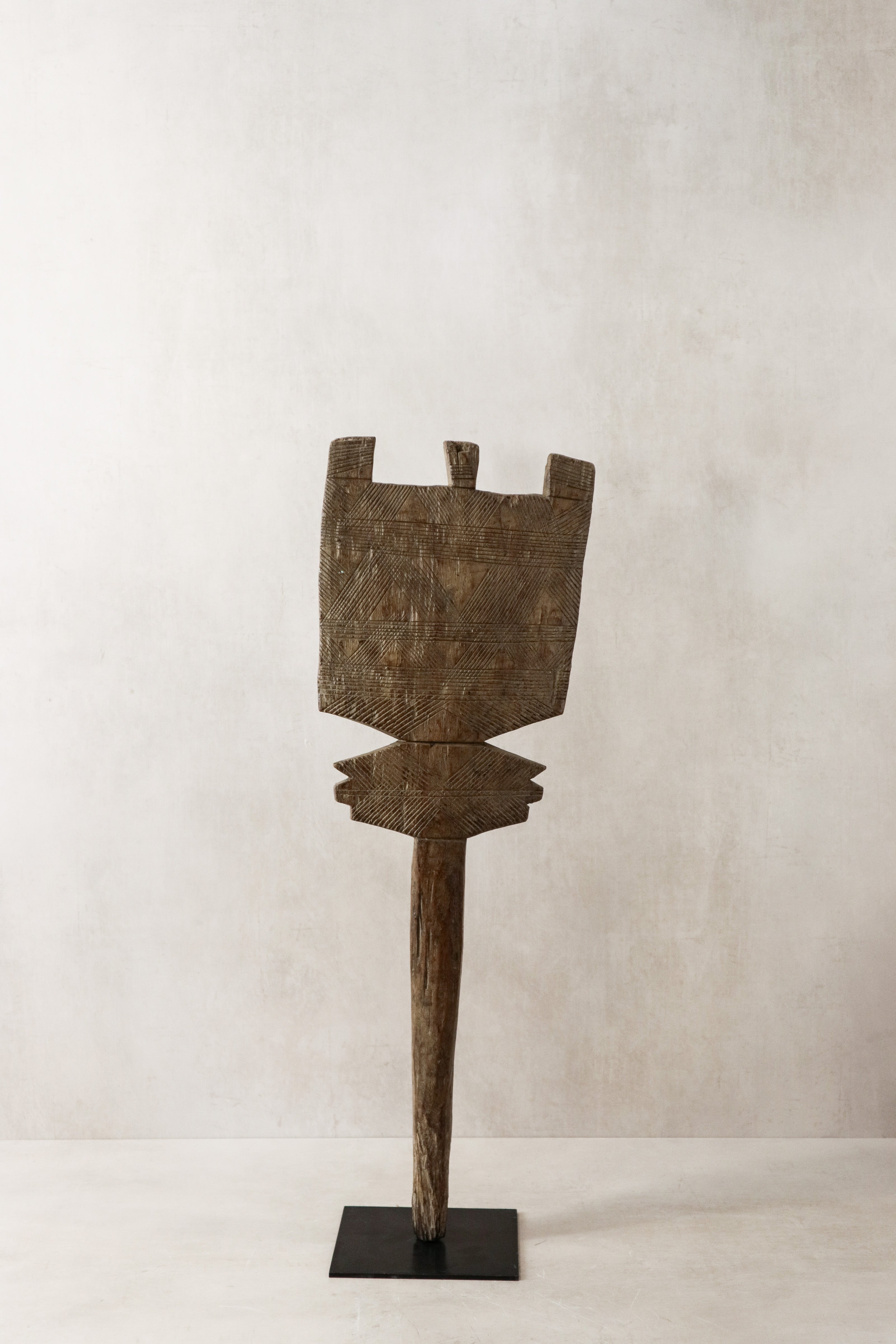 Tuareg tent peg sculpture - 71.1