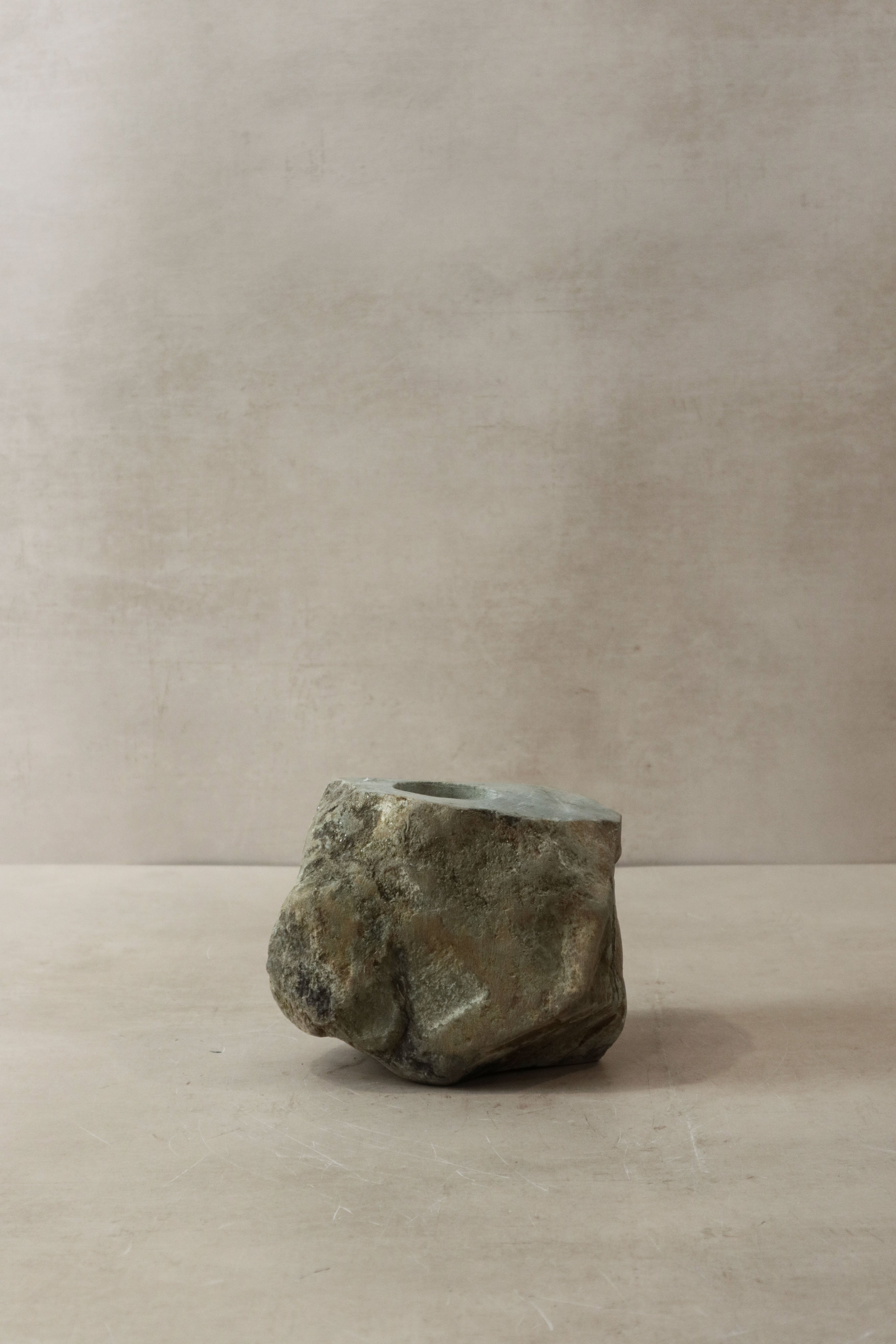 Natural Rough Edge Stone Candle holder - 98.1