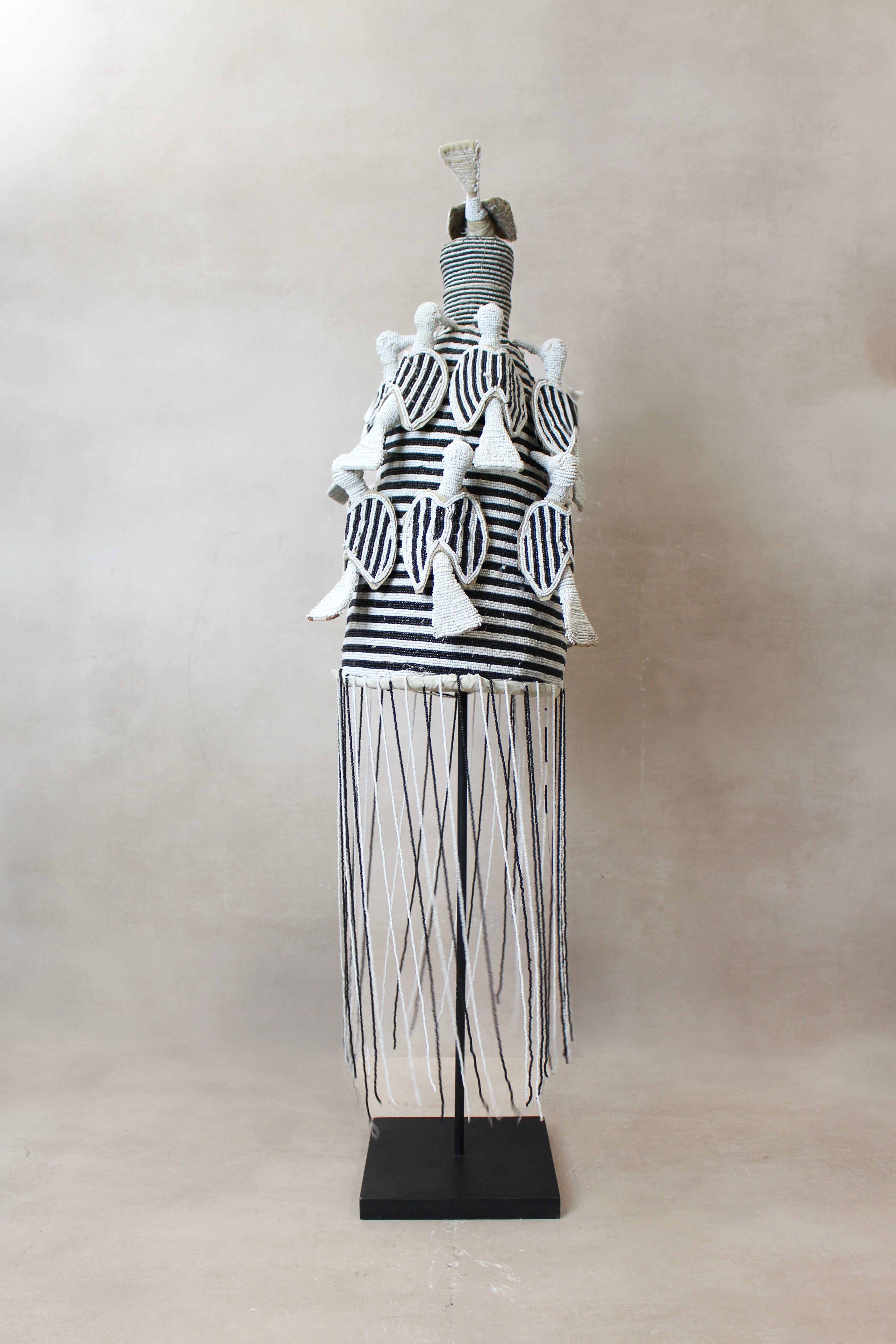 Yoruba Royal Crown Black & White - 15.2