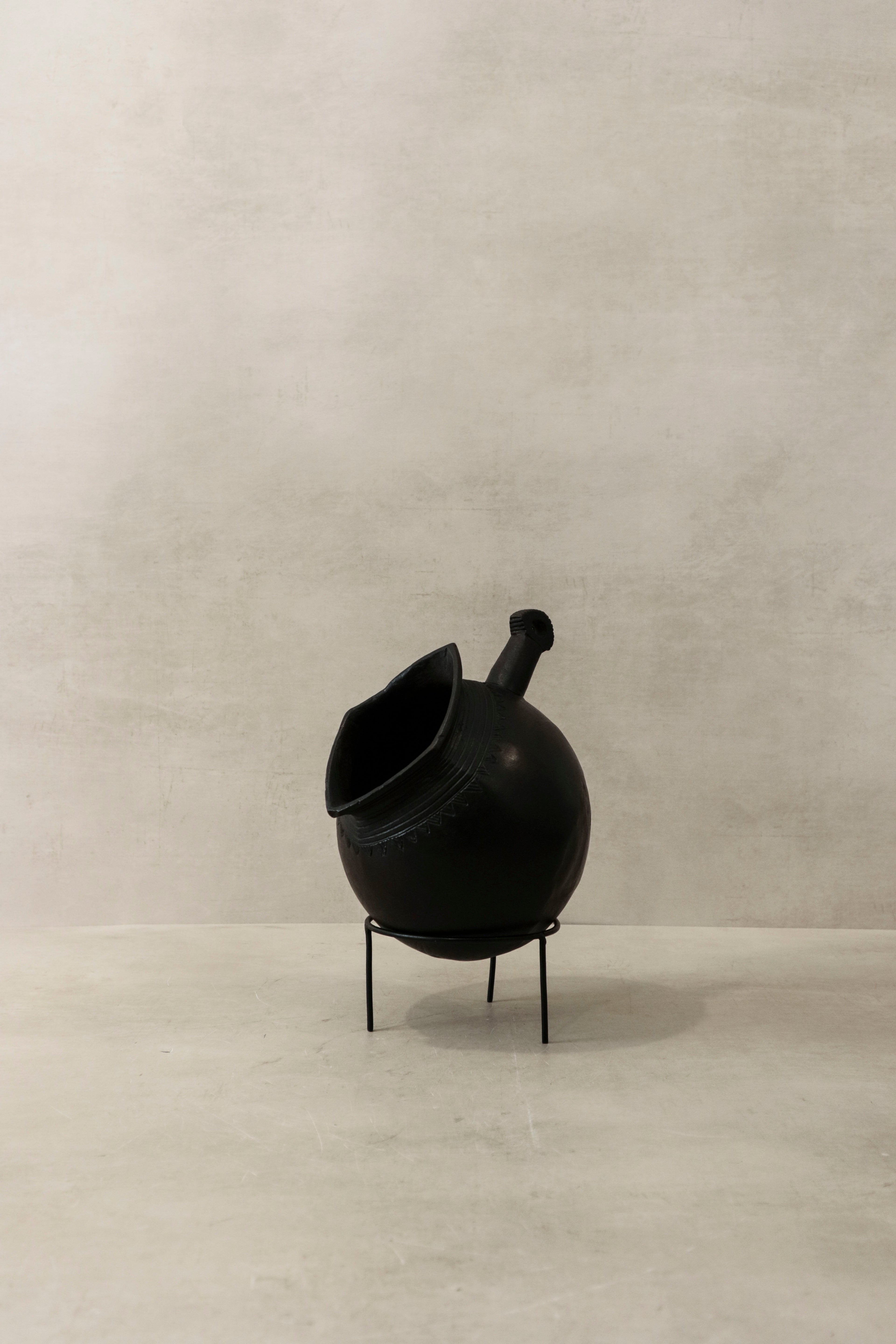 Bayaleng Jug, Congo - TR9.2