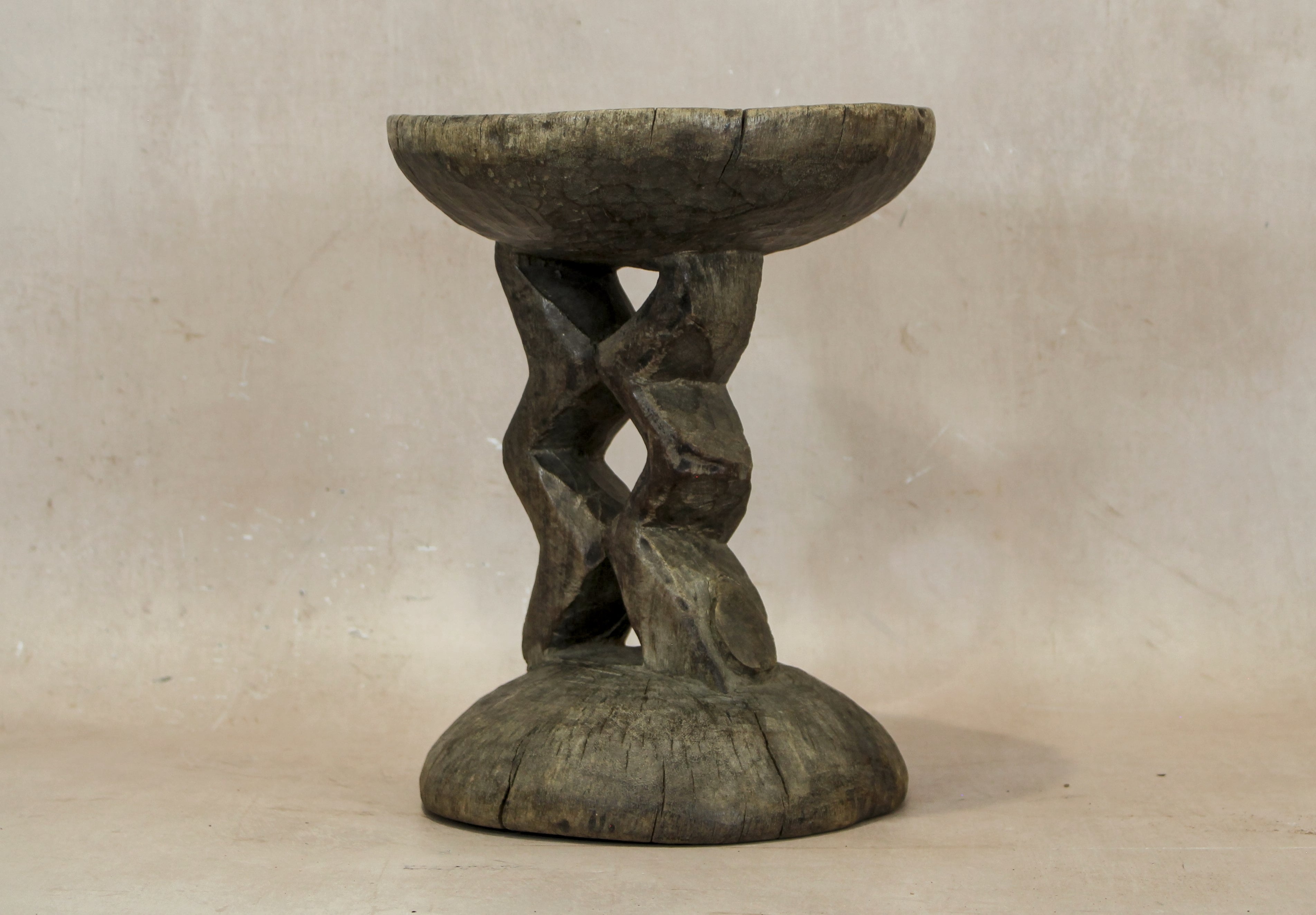 Tonga Stool - 20.1