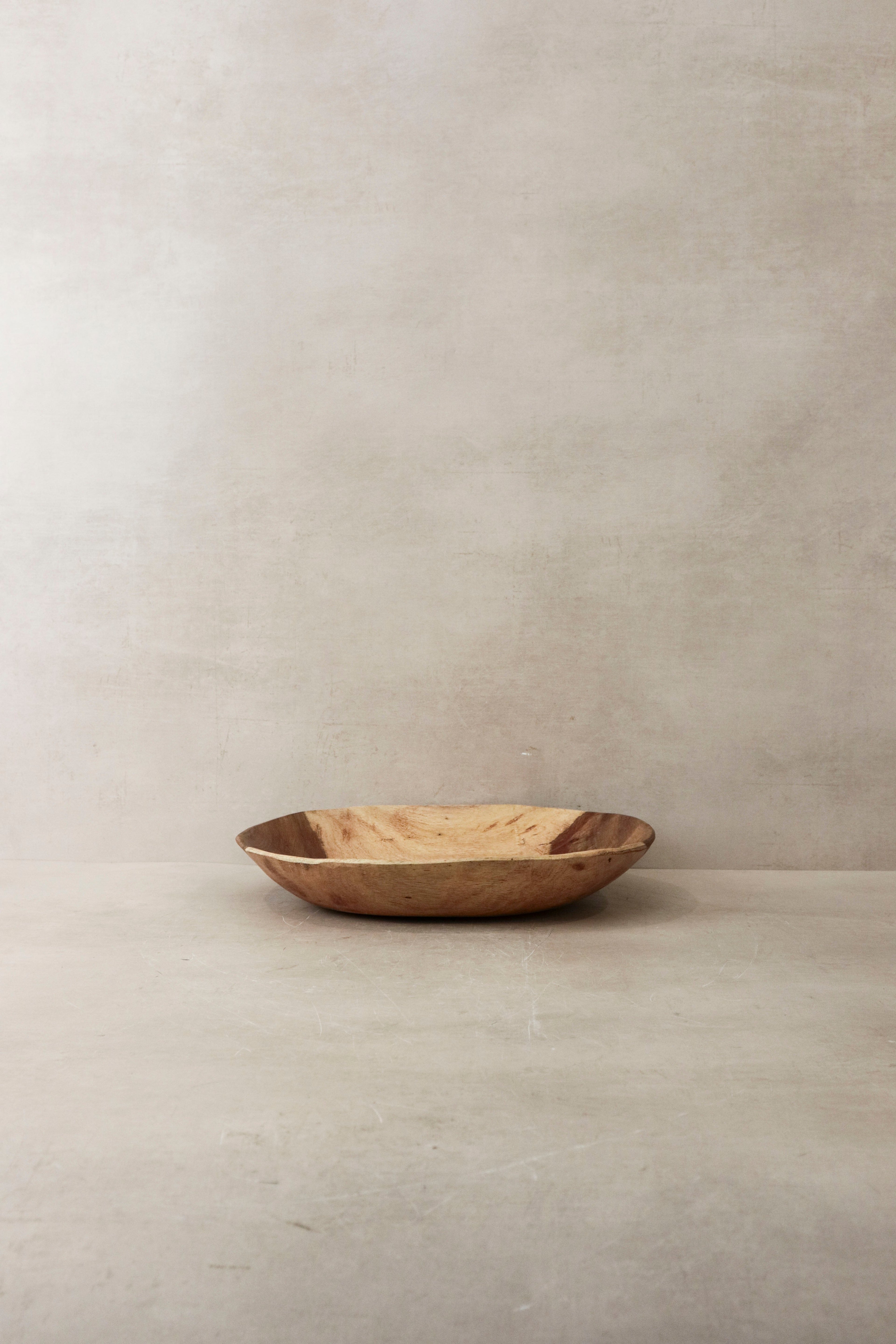 Handmade wooden bowl, Zimbabwe - 13.5