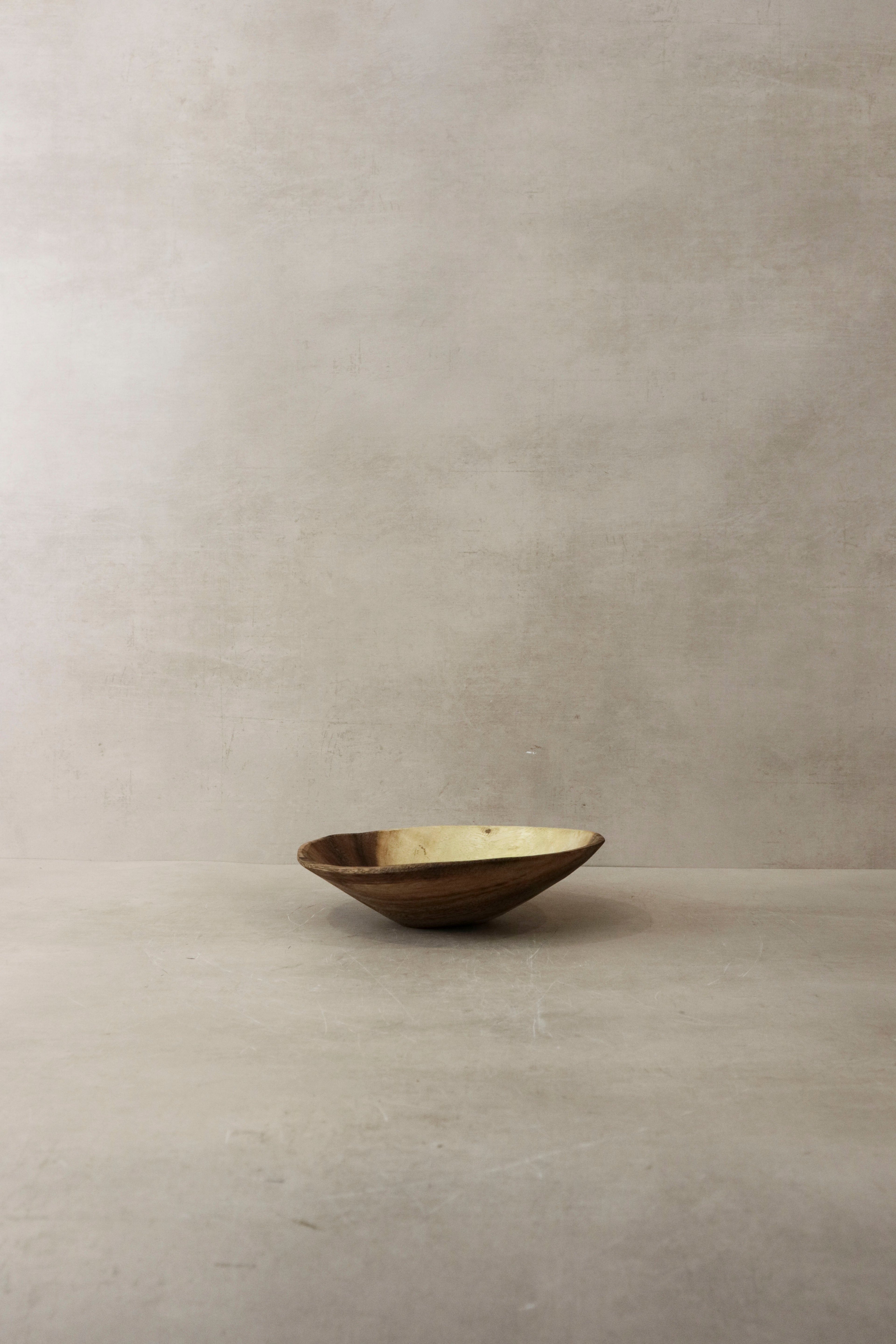 Handmade wooden bowl, Zimbabwe - 12.1