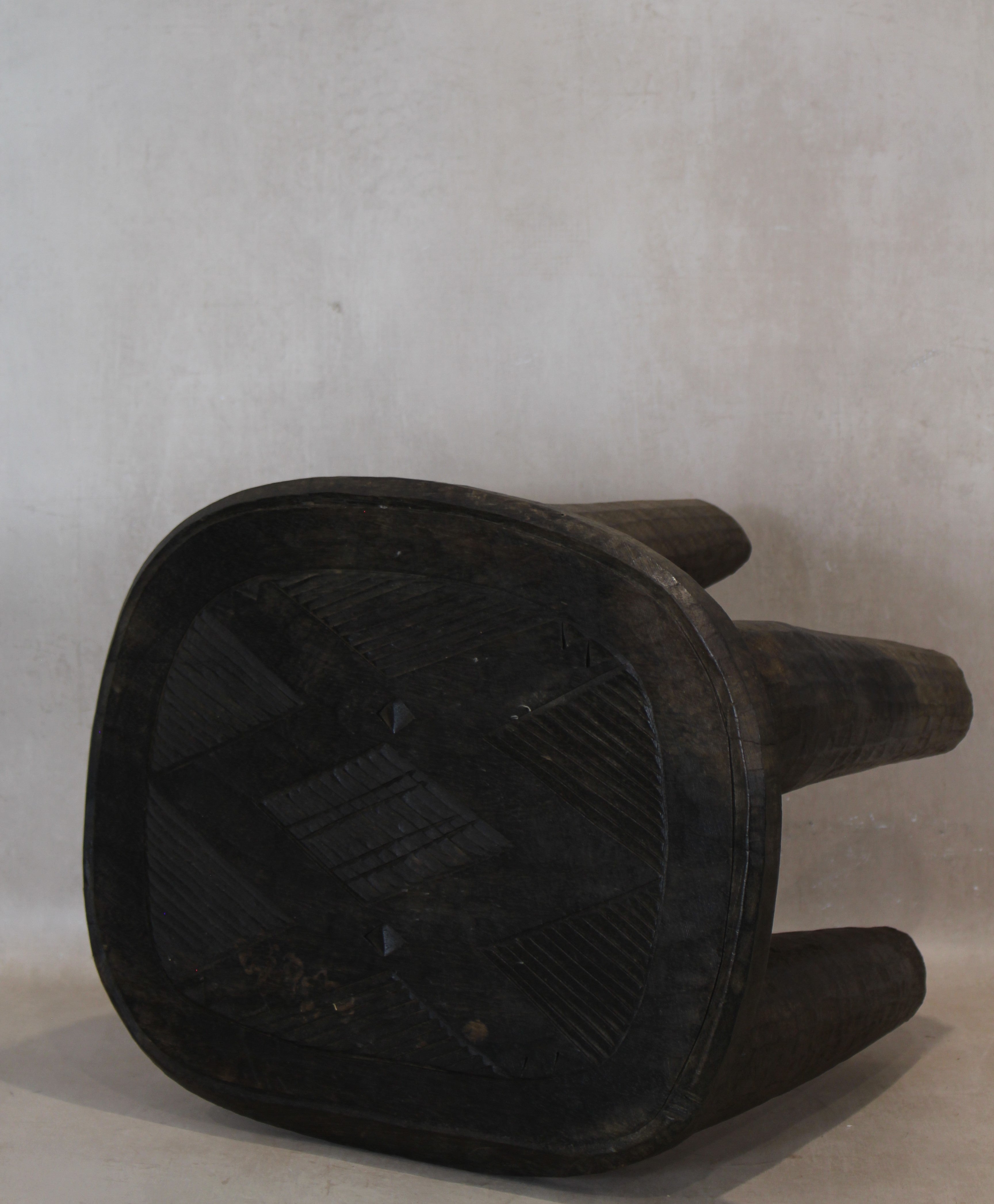 Nupe Table/Stool- 73.4