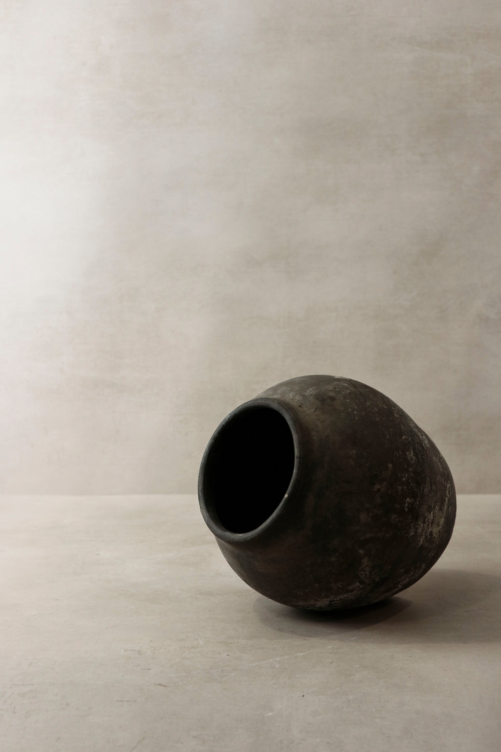 Vintage Dark Pot n° 2