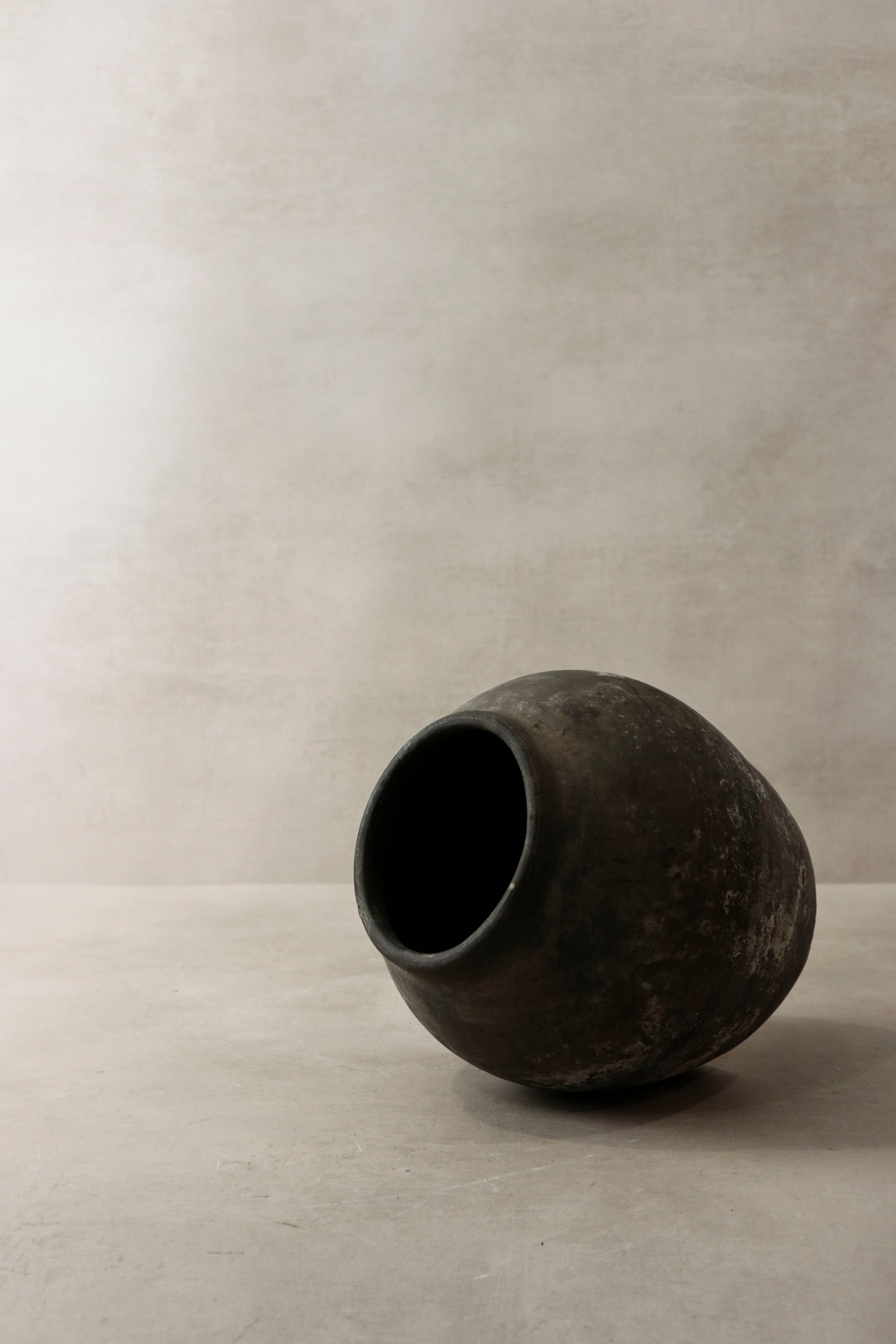 Vintage Dark Pot n° 2
