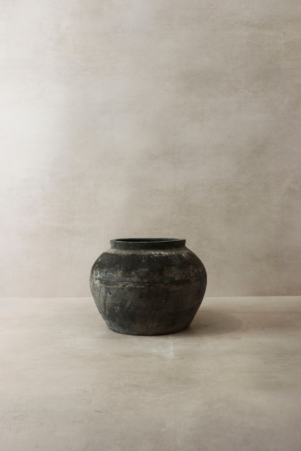 Vintage Dark Pot n° 3
