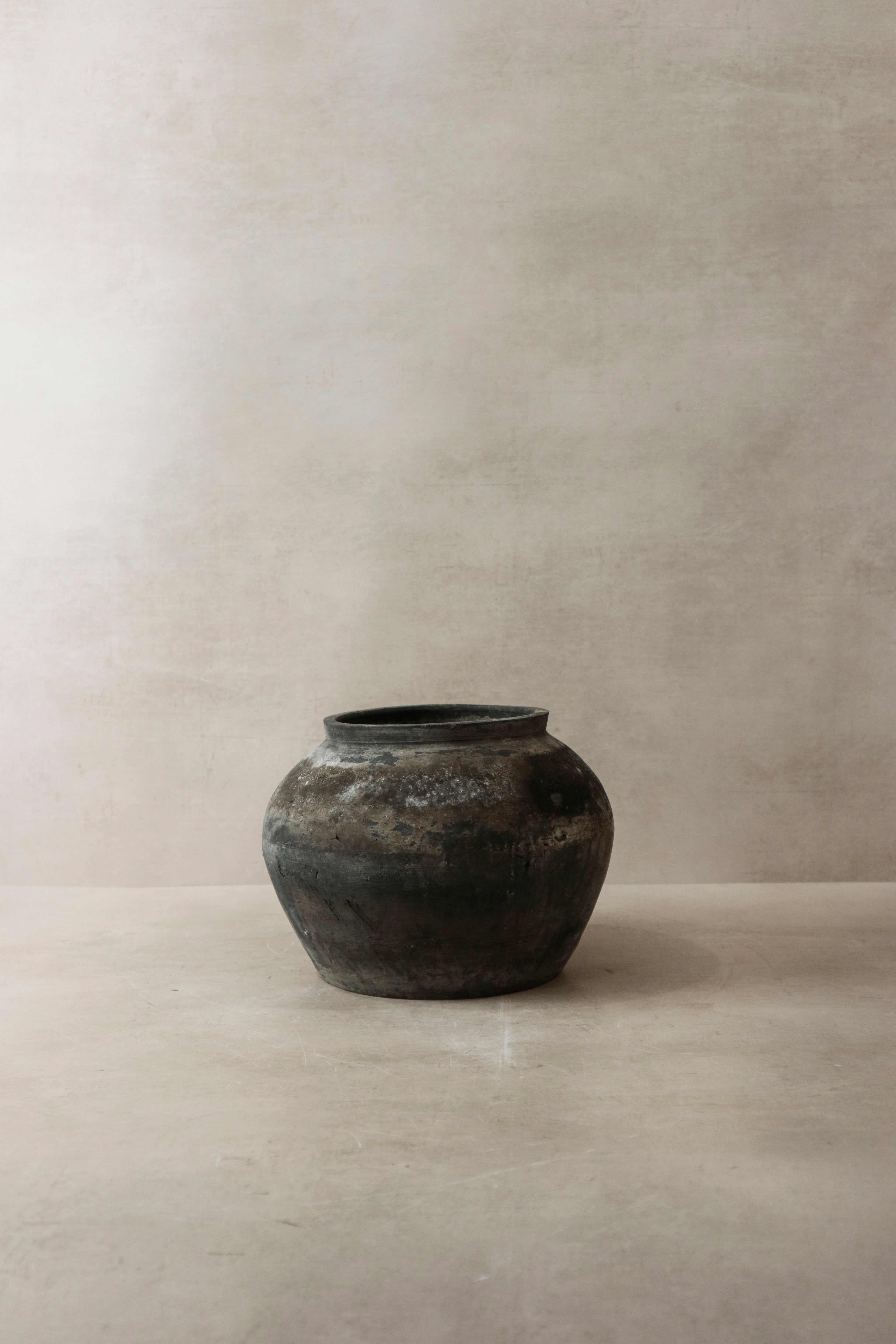 Vintage Dark Pot n° 3