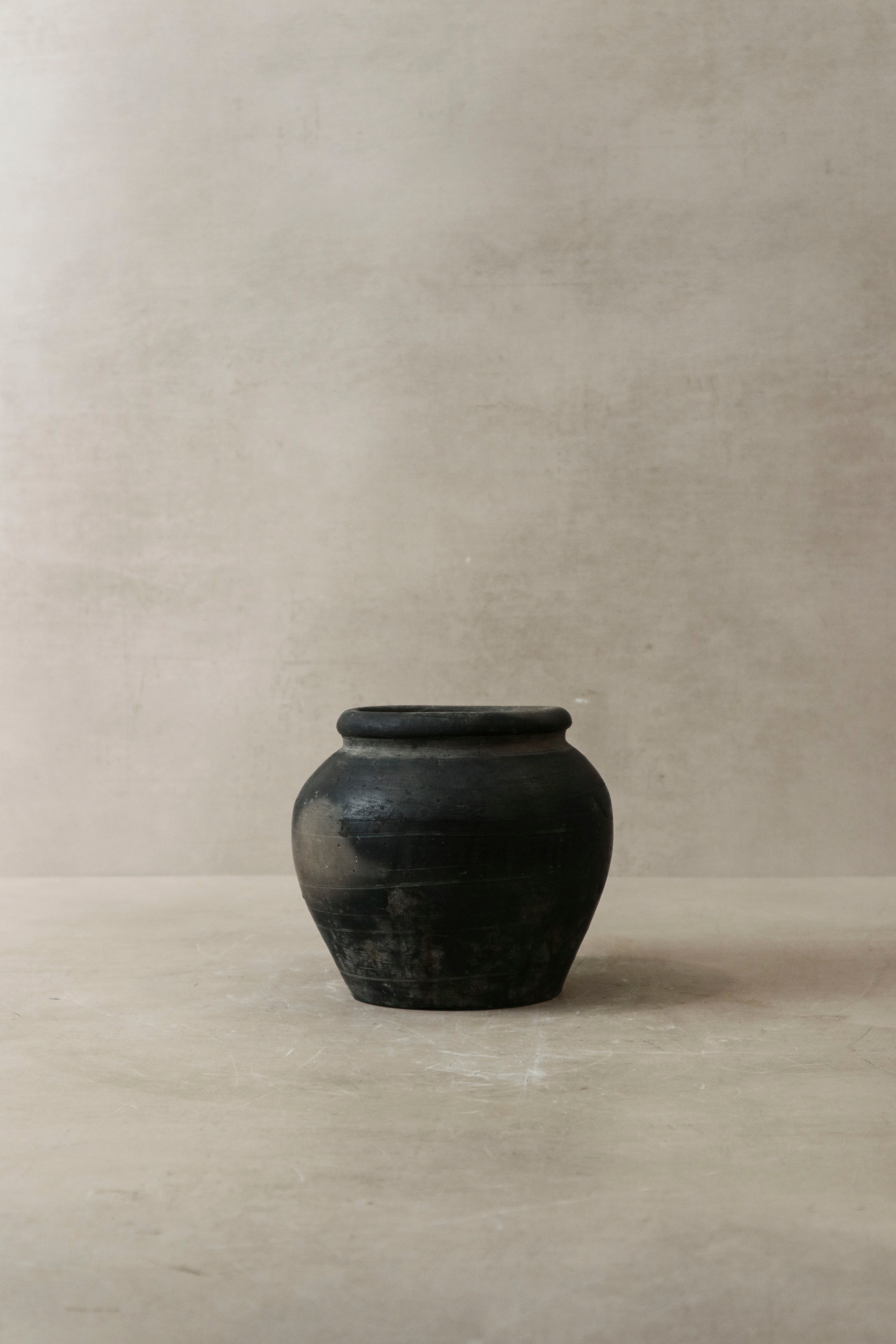 Vintage Dark Pot n° 4
