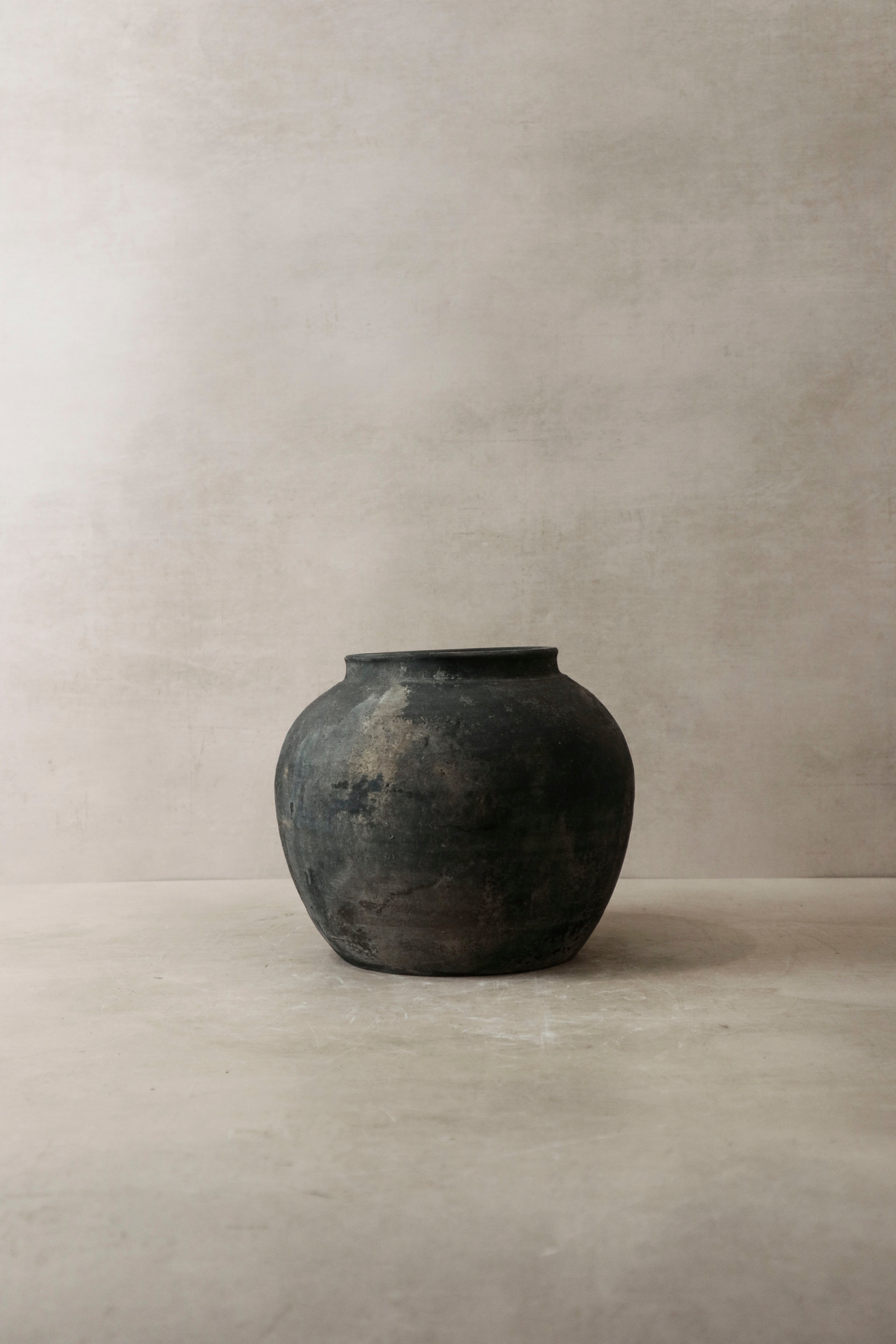 Vintage Dark Pot n° 7